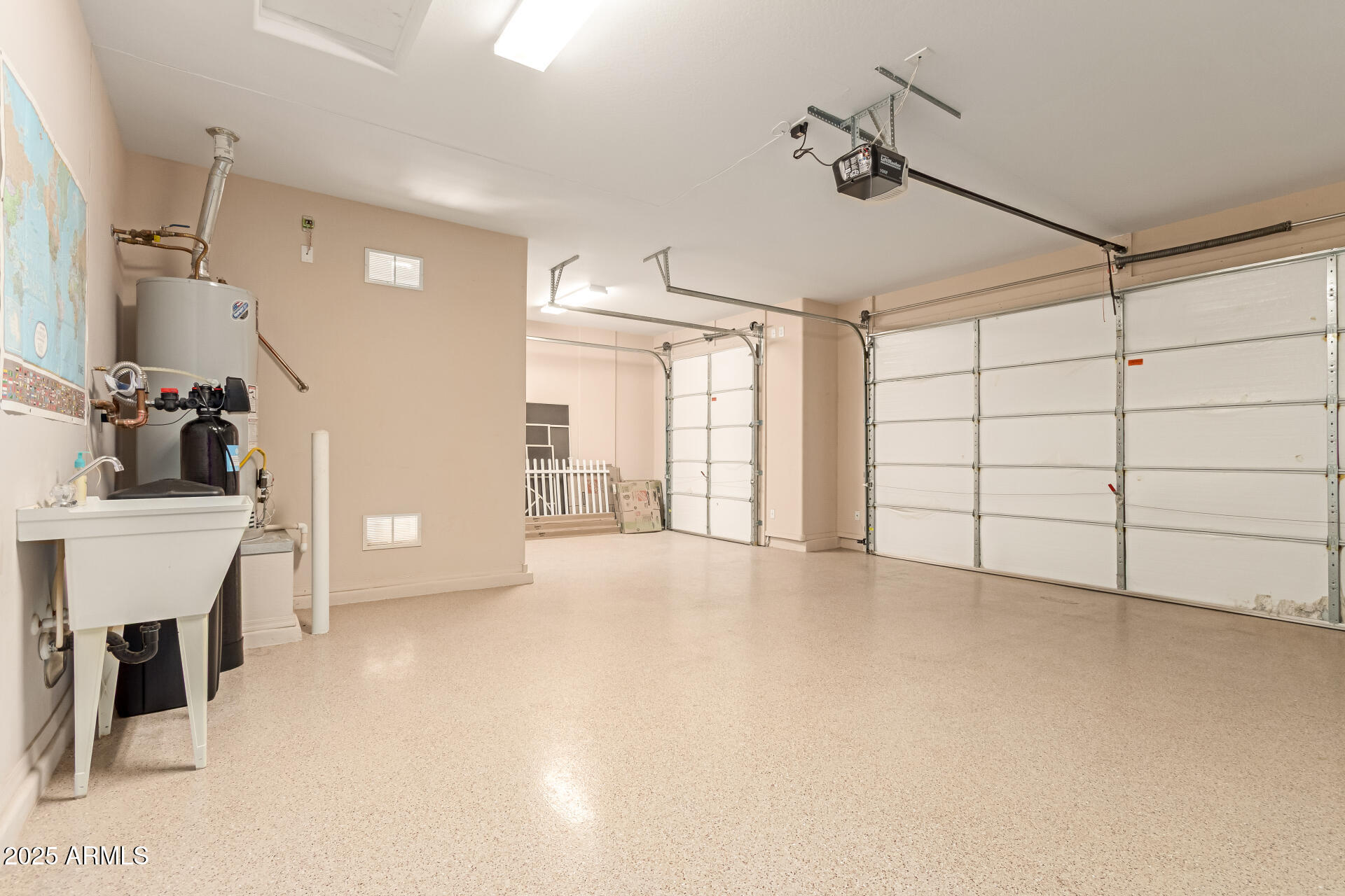 6632 W SANDPIPER Court