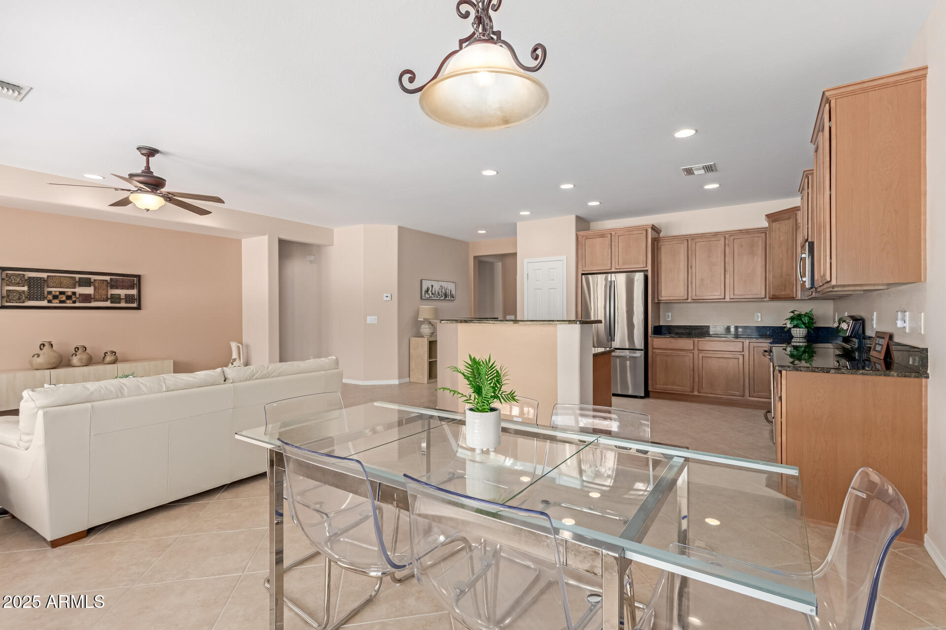 6632 W SANDPIPER Court