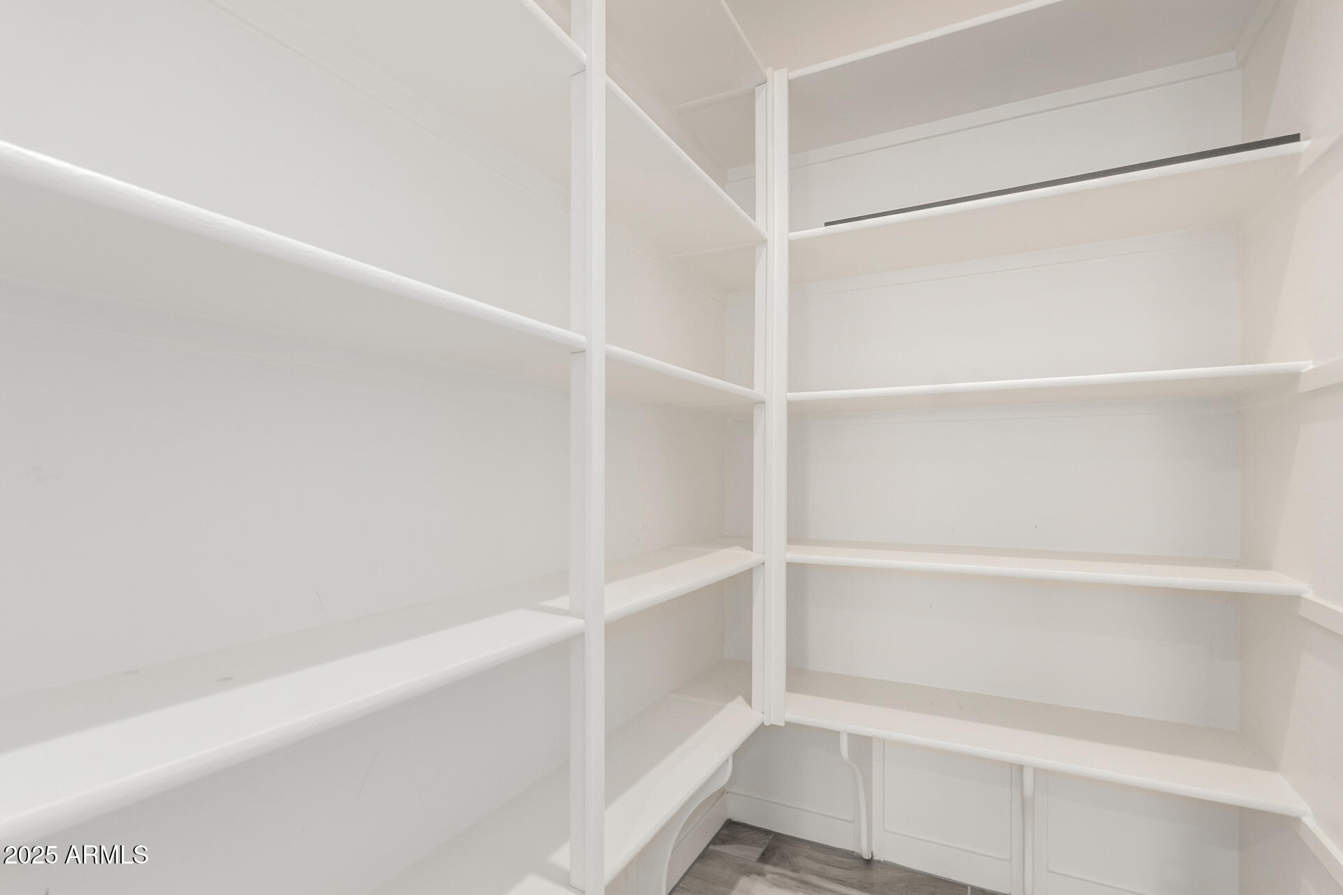 3561 E ARABIAN Drive