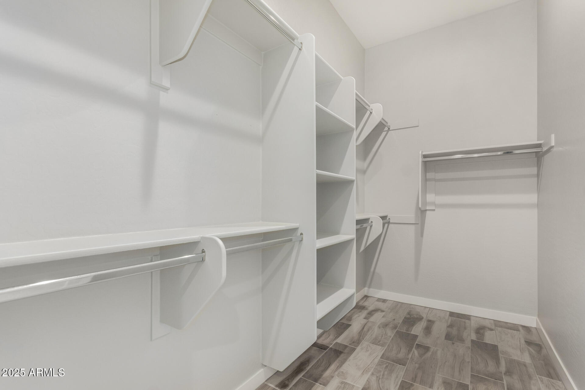 3561 E ARABIAN Drive