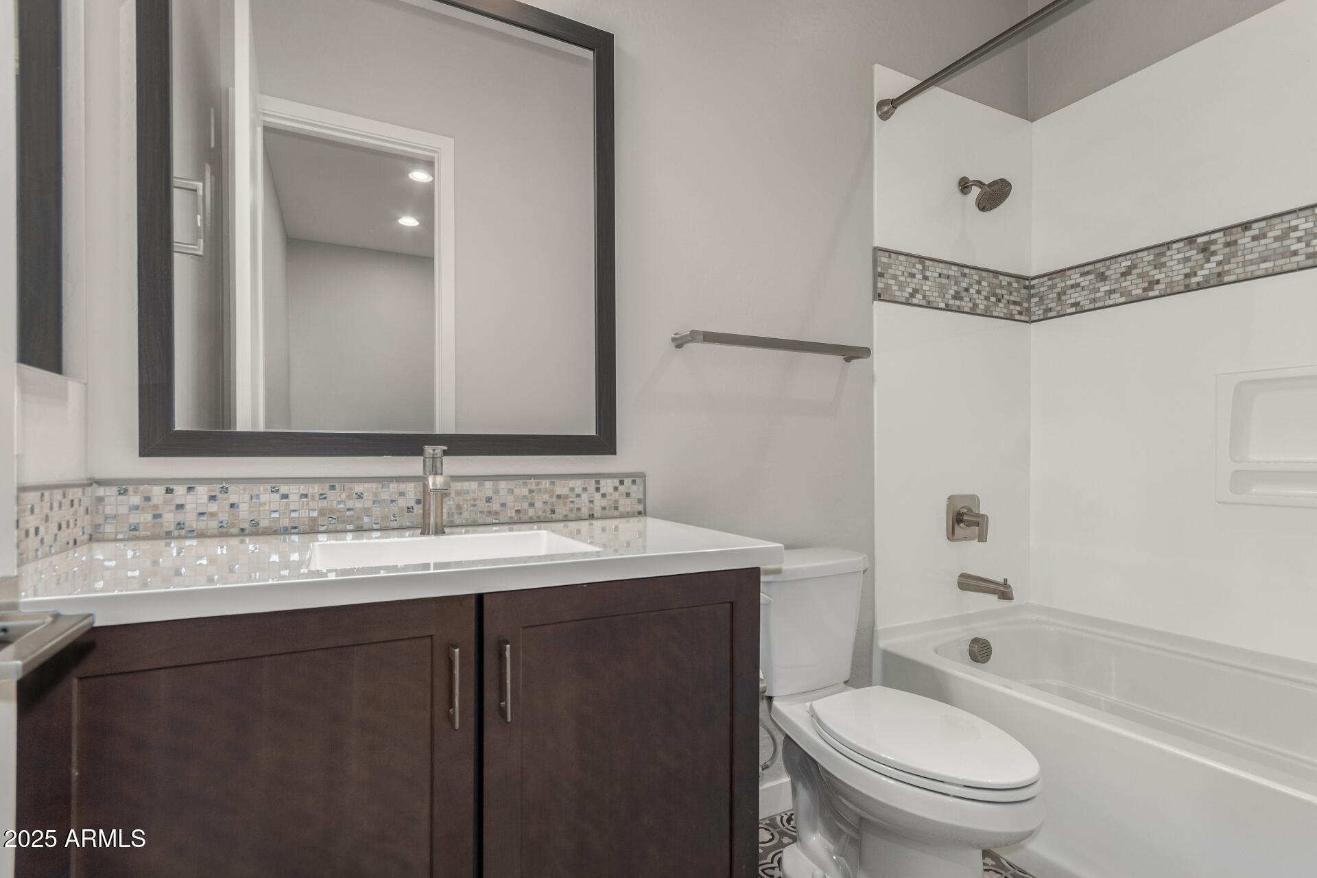 3561 E ARABIAN Drive