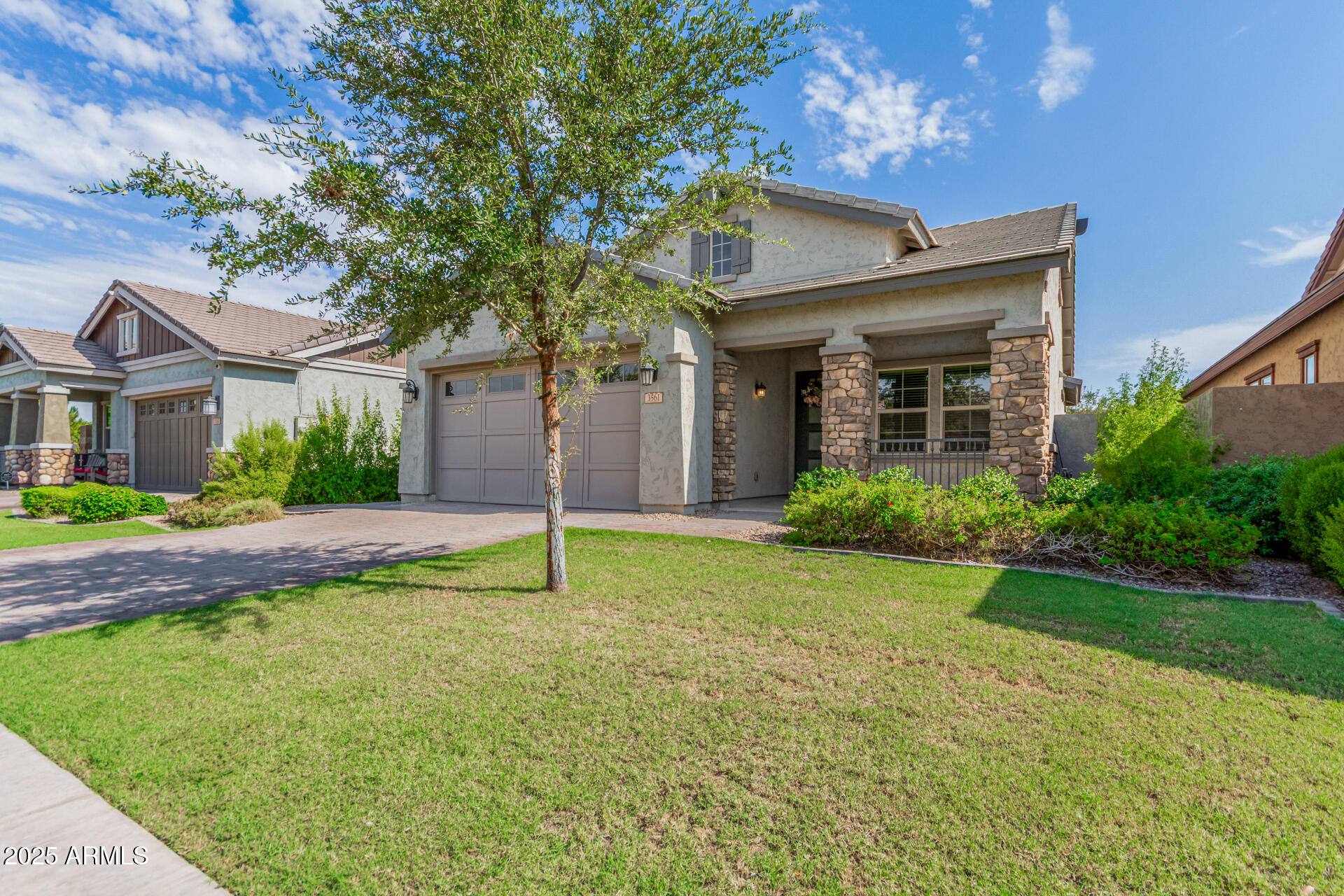 3561 E ARABIAN Drive