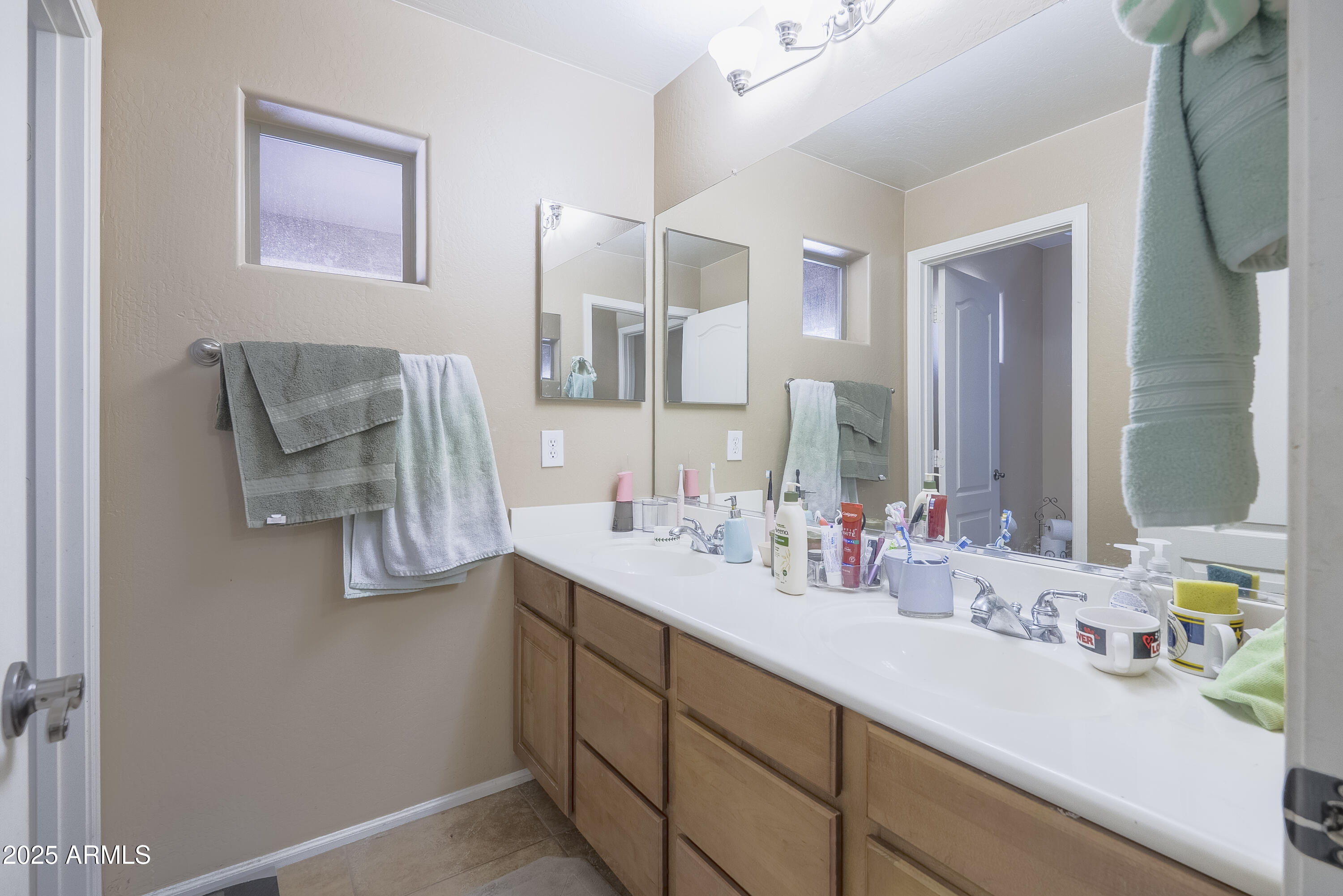 17528 W PERSHING Street