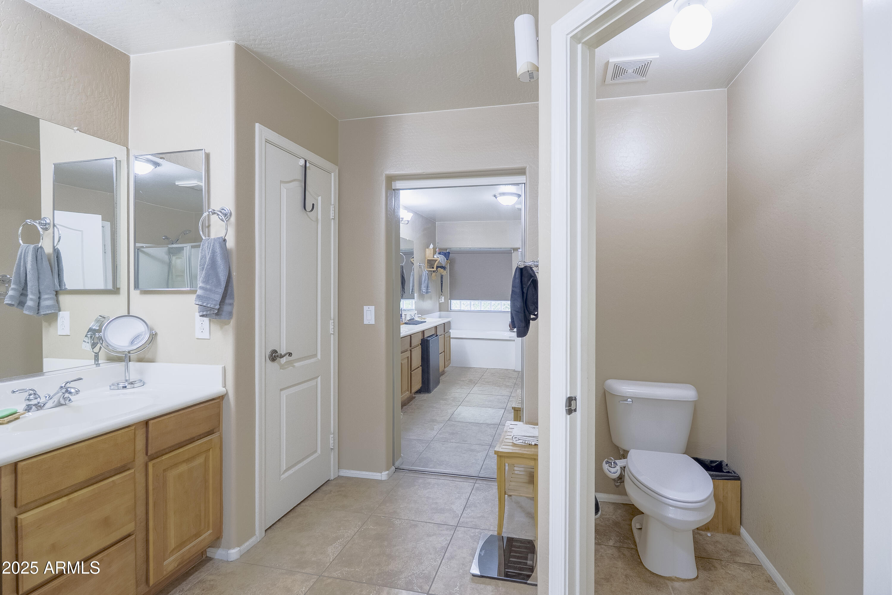 17528 W PERSHING Street