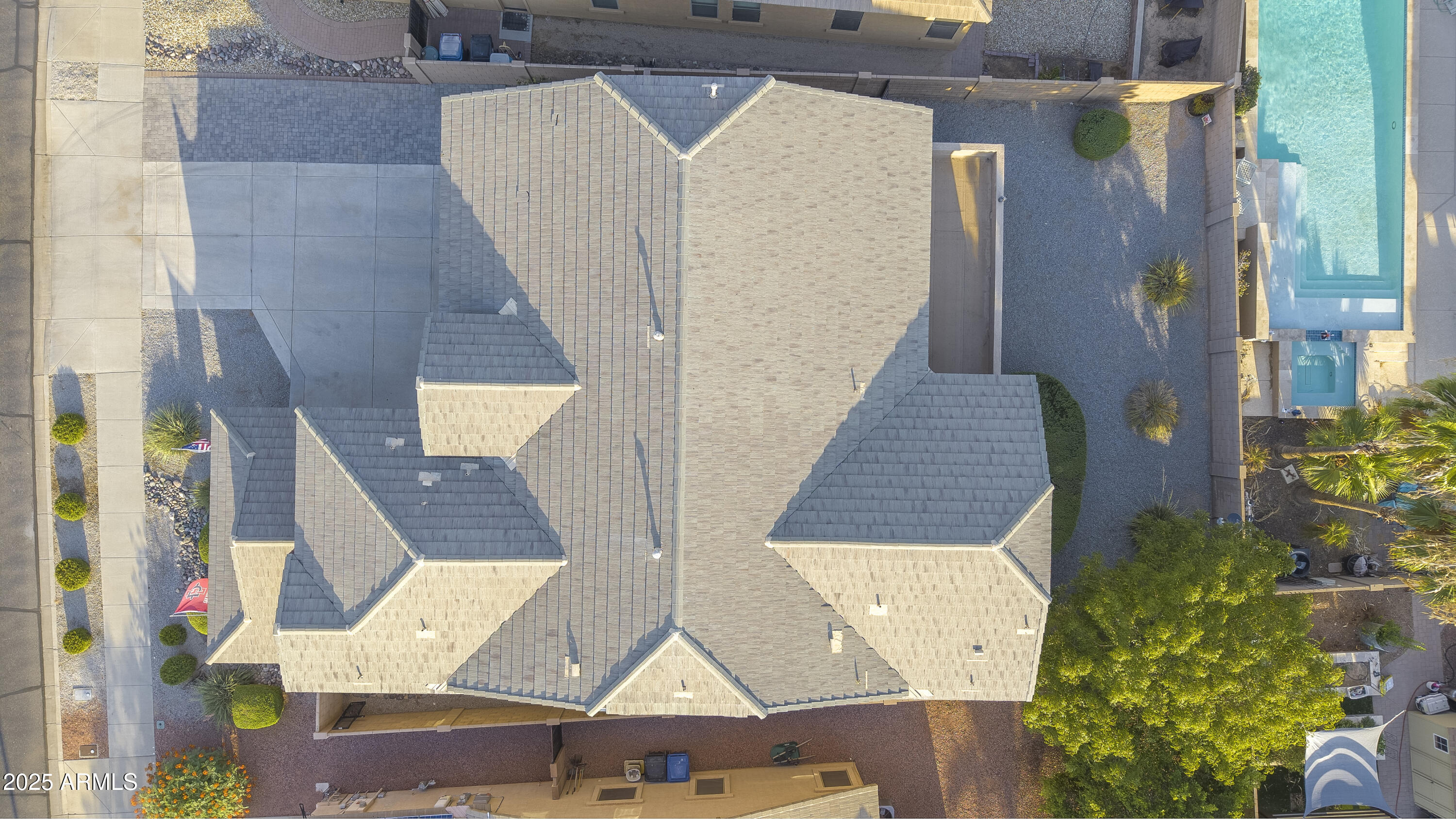 17528 W PERSHING Street