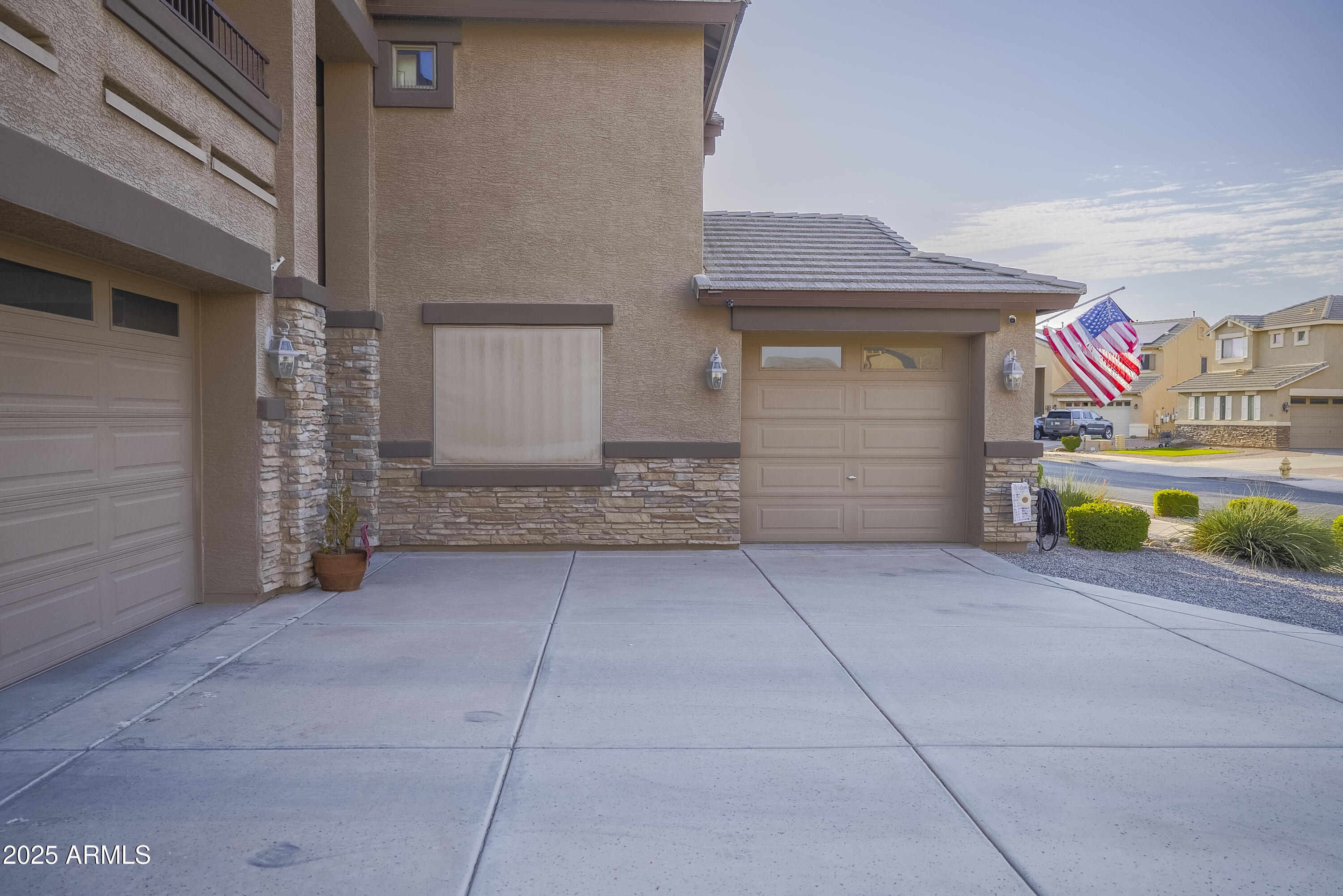 17528 W PERSHING Street