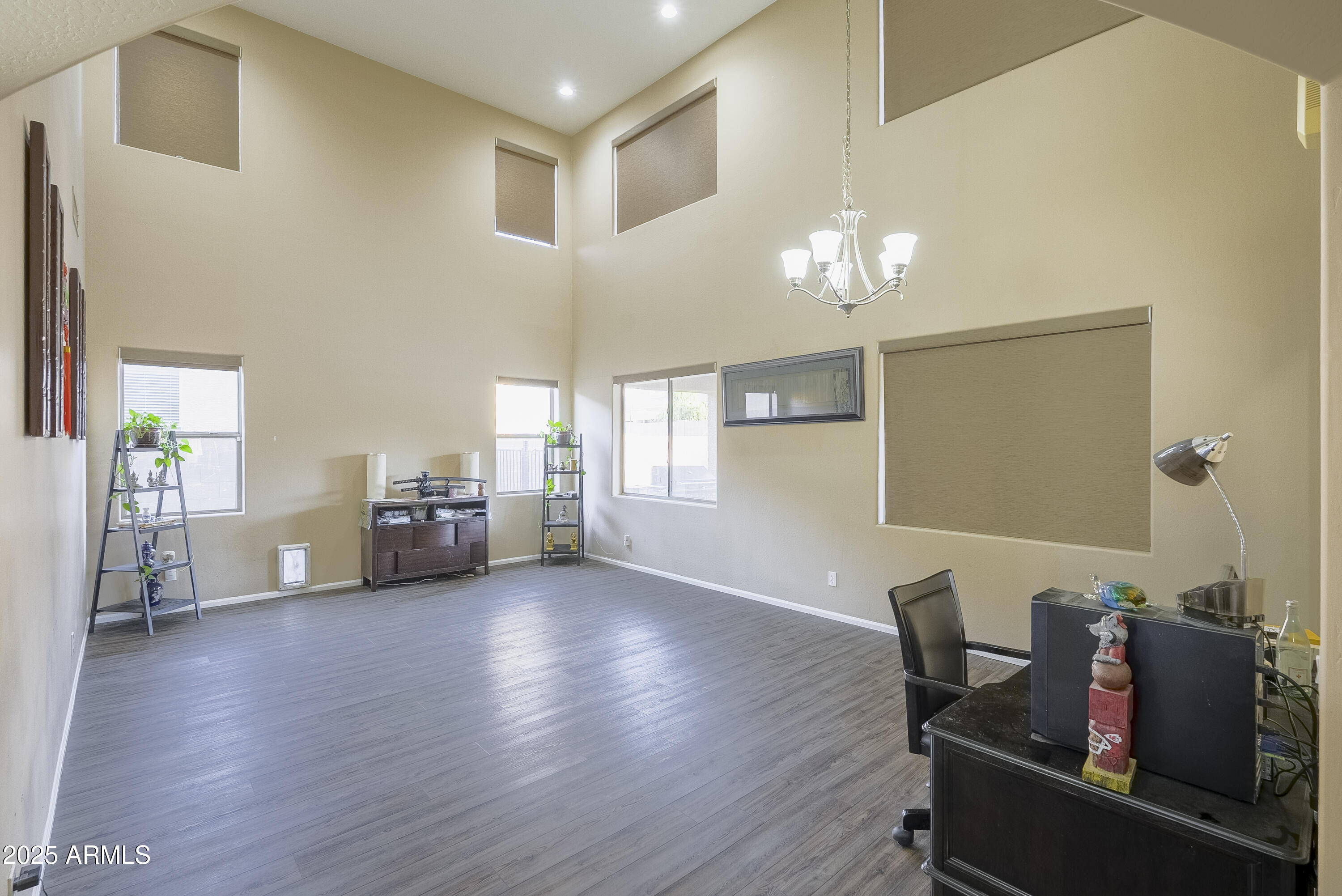 17528 W PERSHING Street