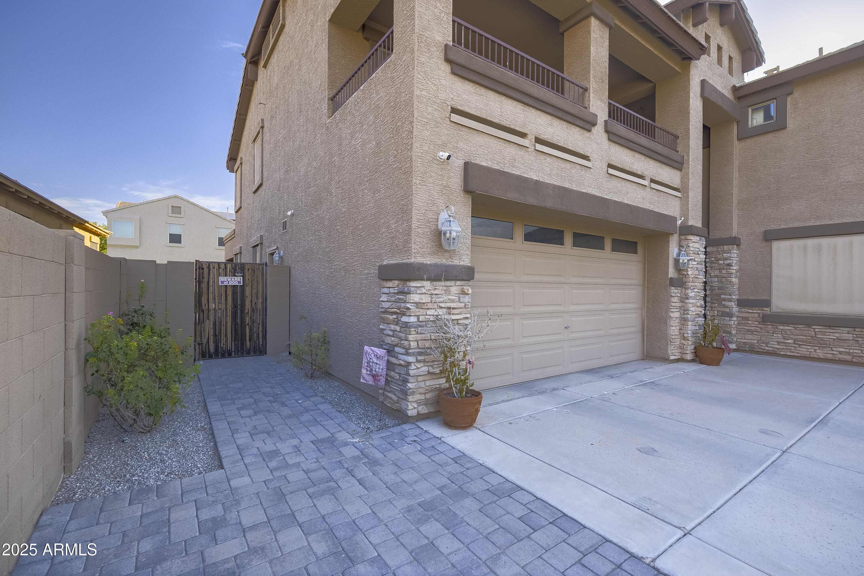 17528 W PERSHING Street