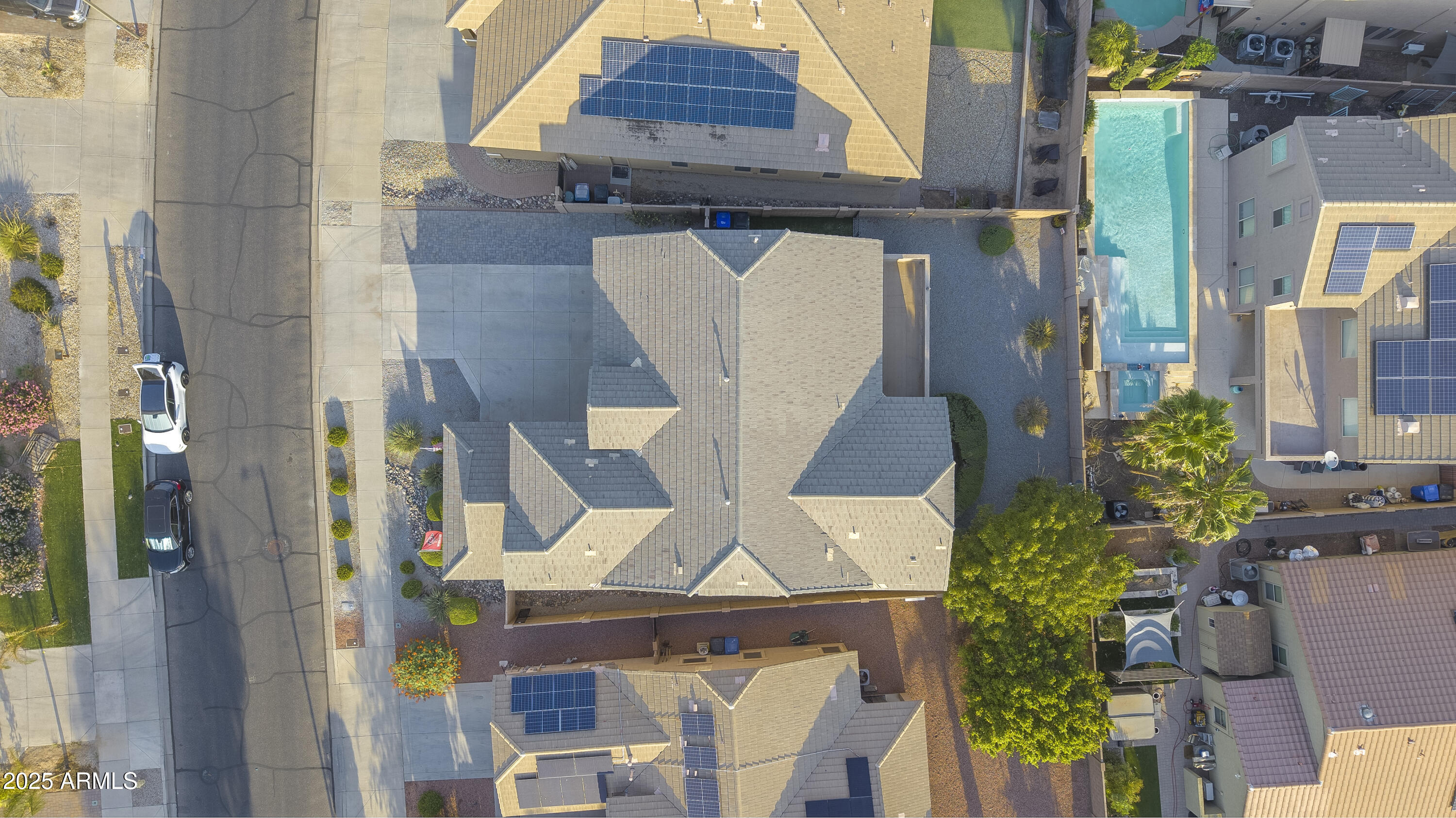 17528 W PERSHING Street