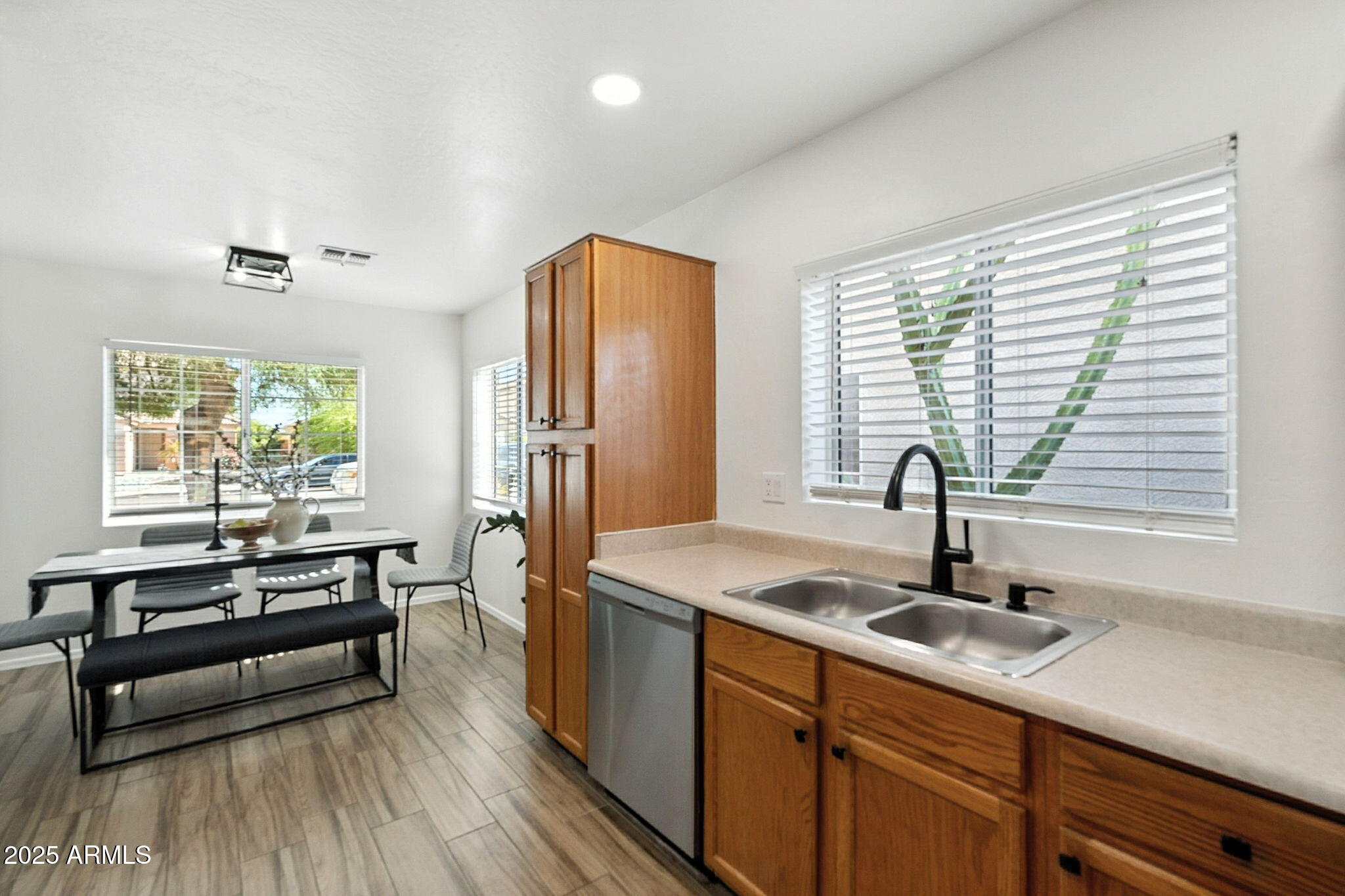 12532 W CHARTER OAK Road