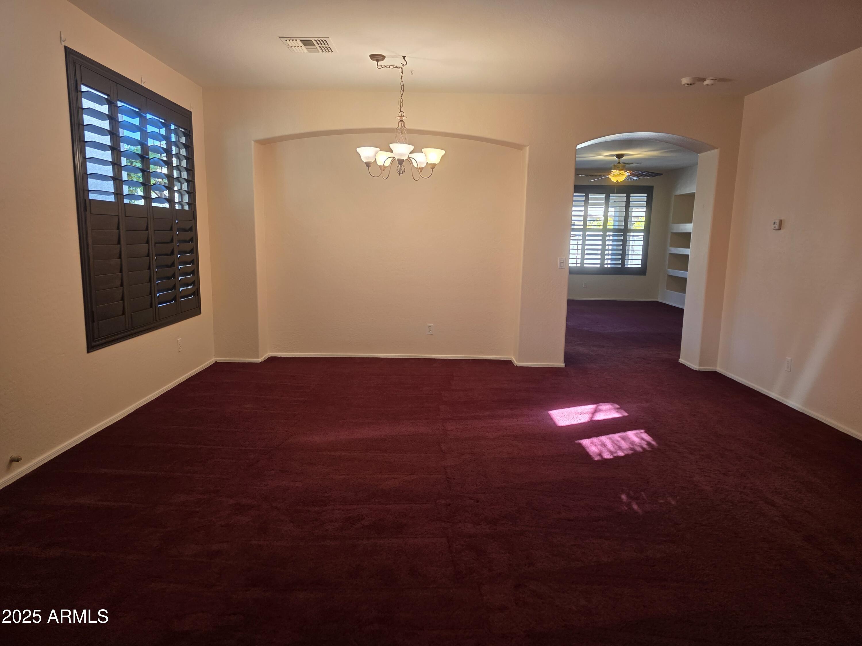 1162 E SPRINGFIELD Place