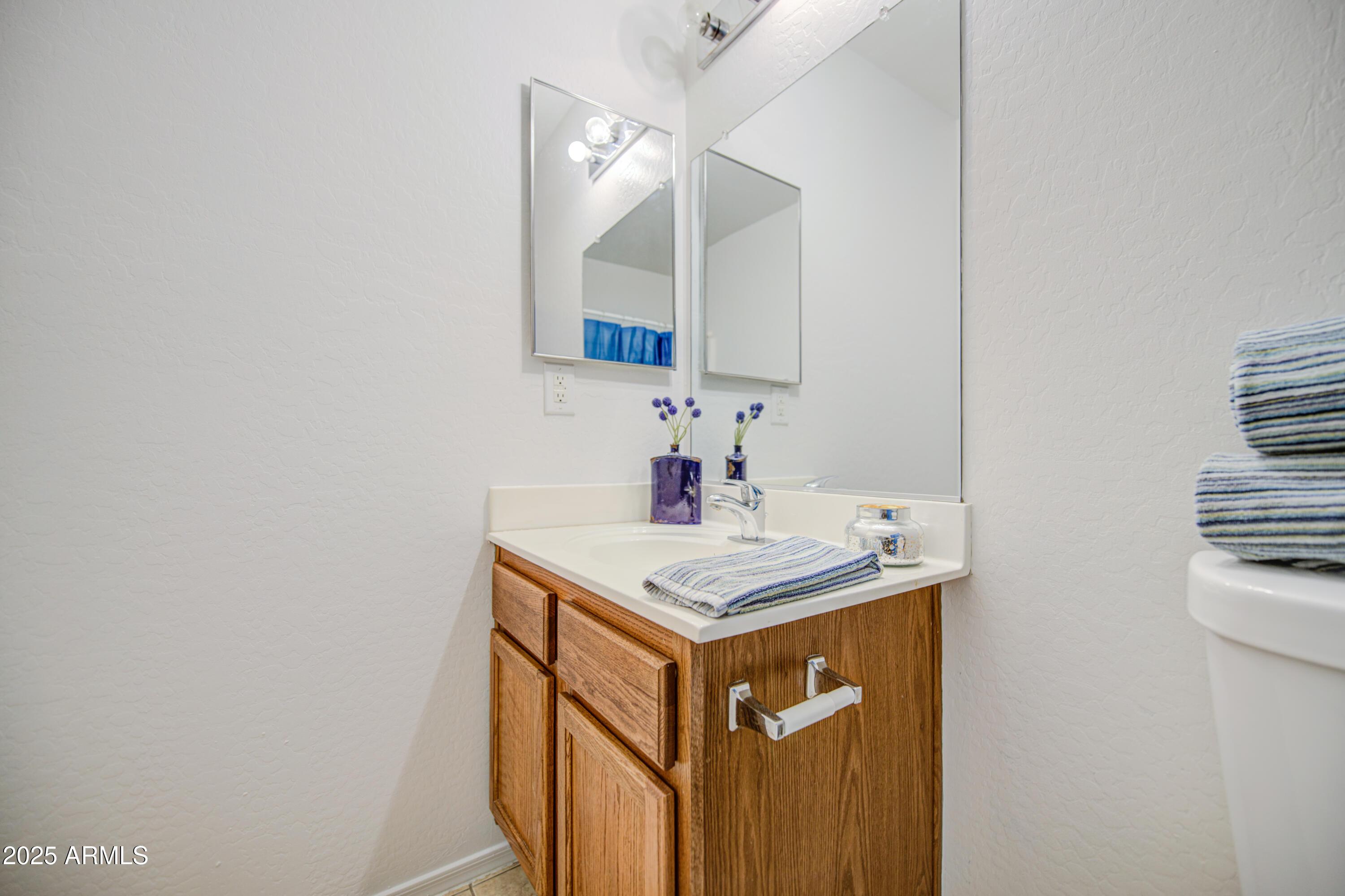 43227 W KRISTAL Lane