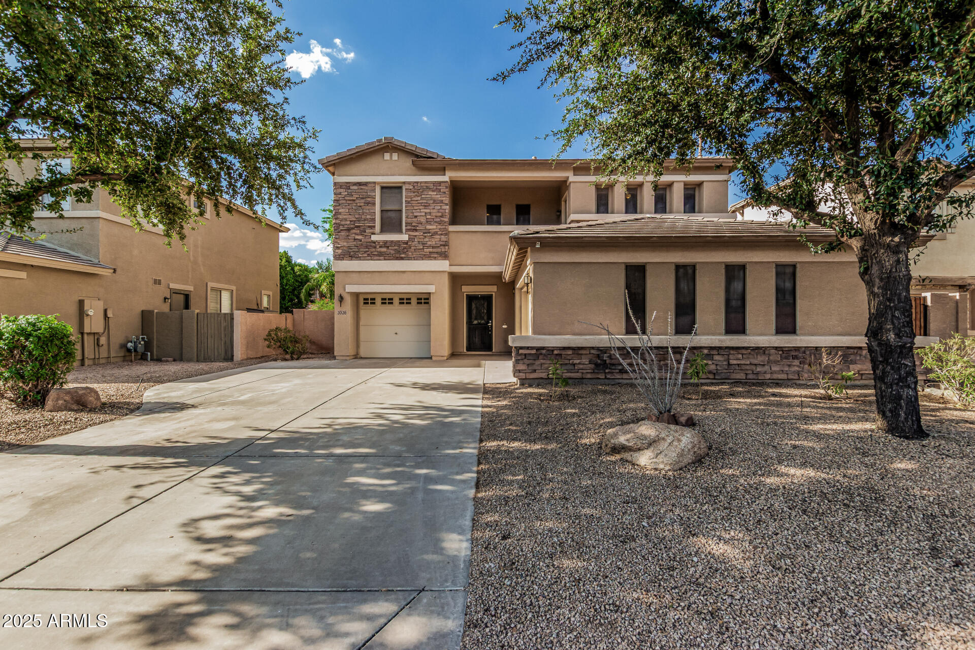 3326 E BLUEJAY Drive