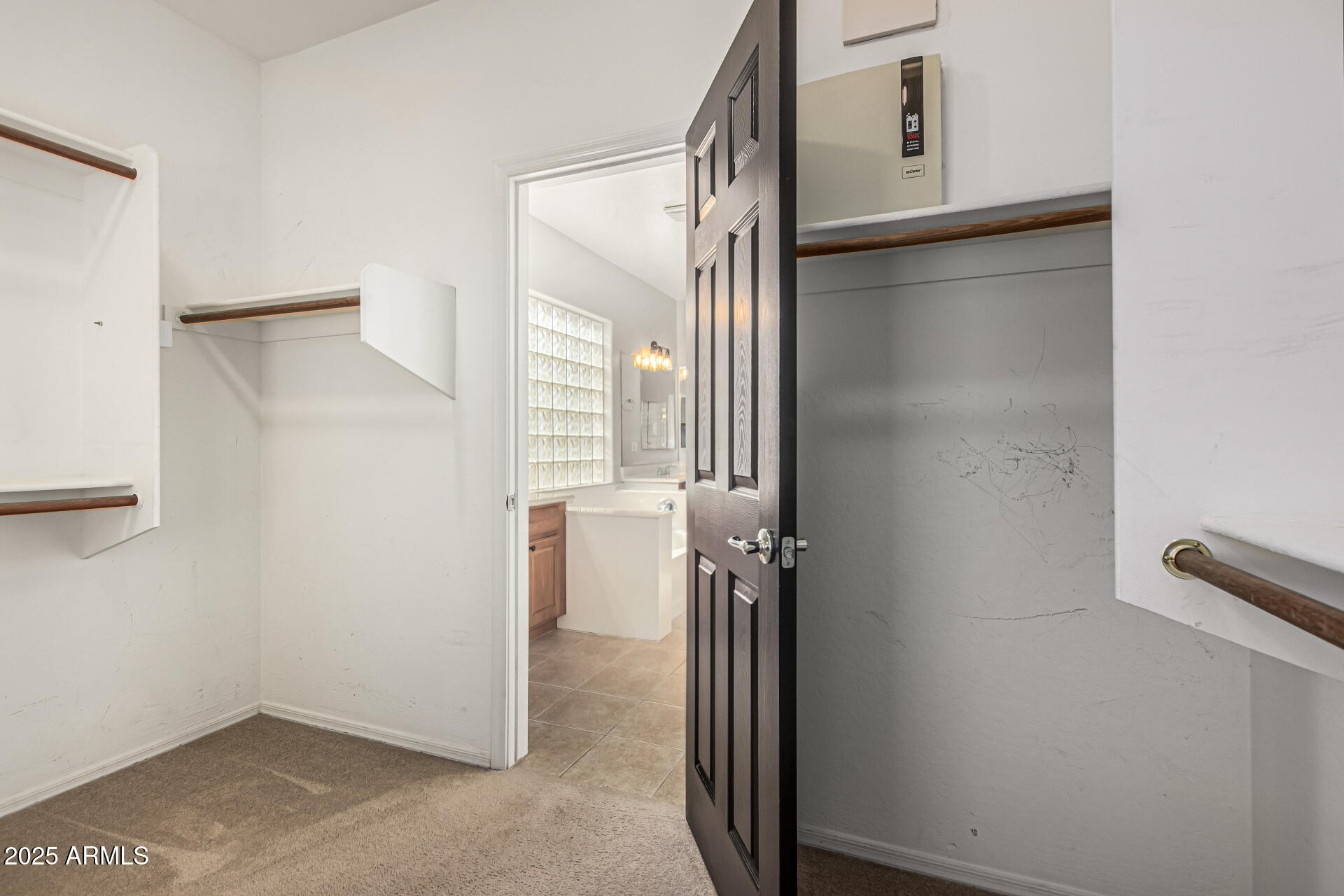 3326 E BLUEJAY Drive