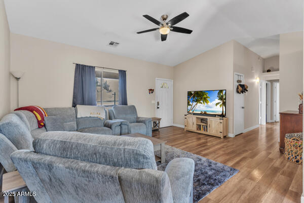 138 N SIGNAL BUTTE Road