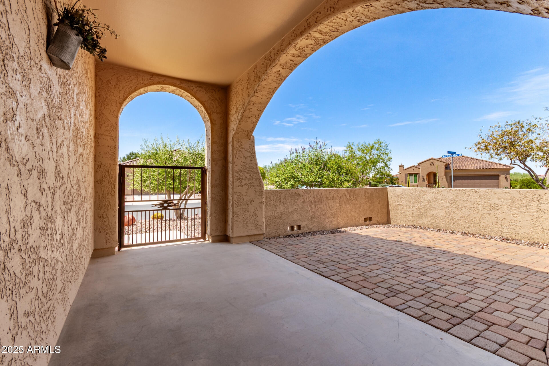 7564 W AUTUMN VISTA Way