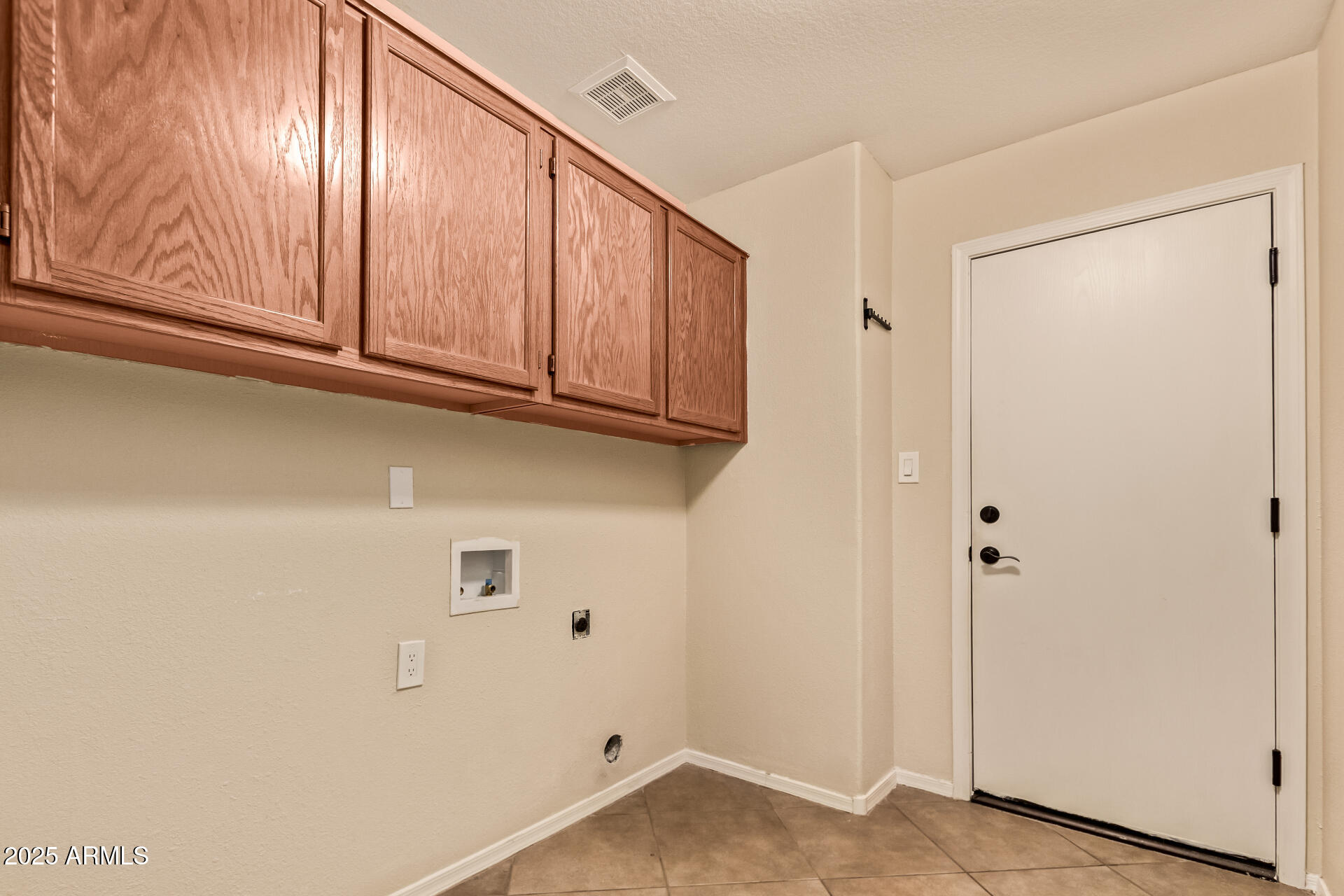 1009 E MOUNTAIN VISTA Drive