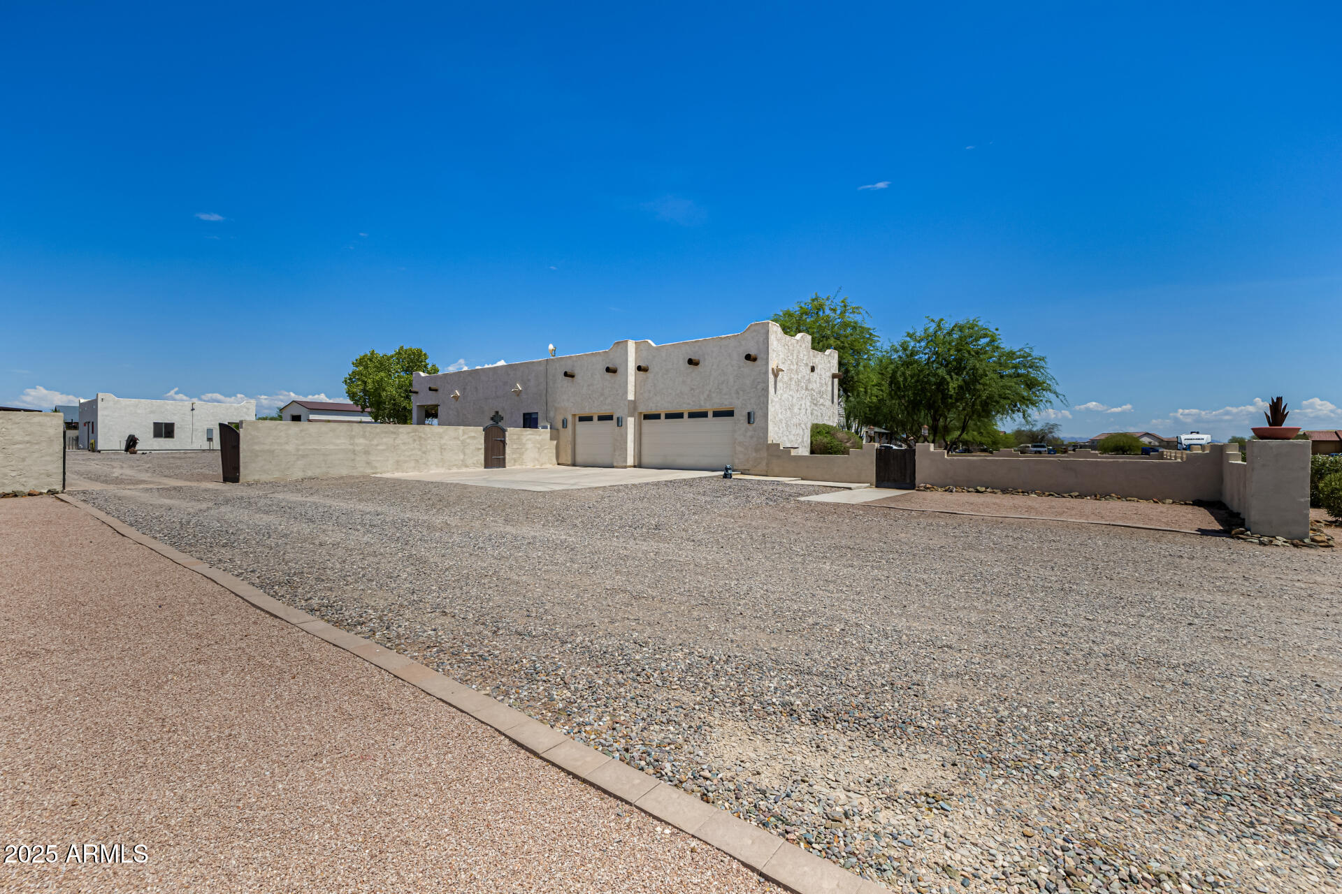 750 W ZION Lane