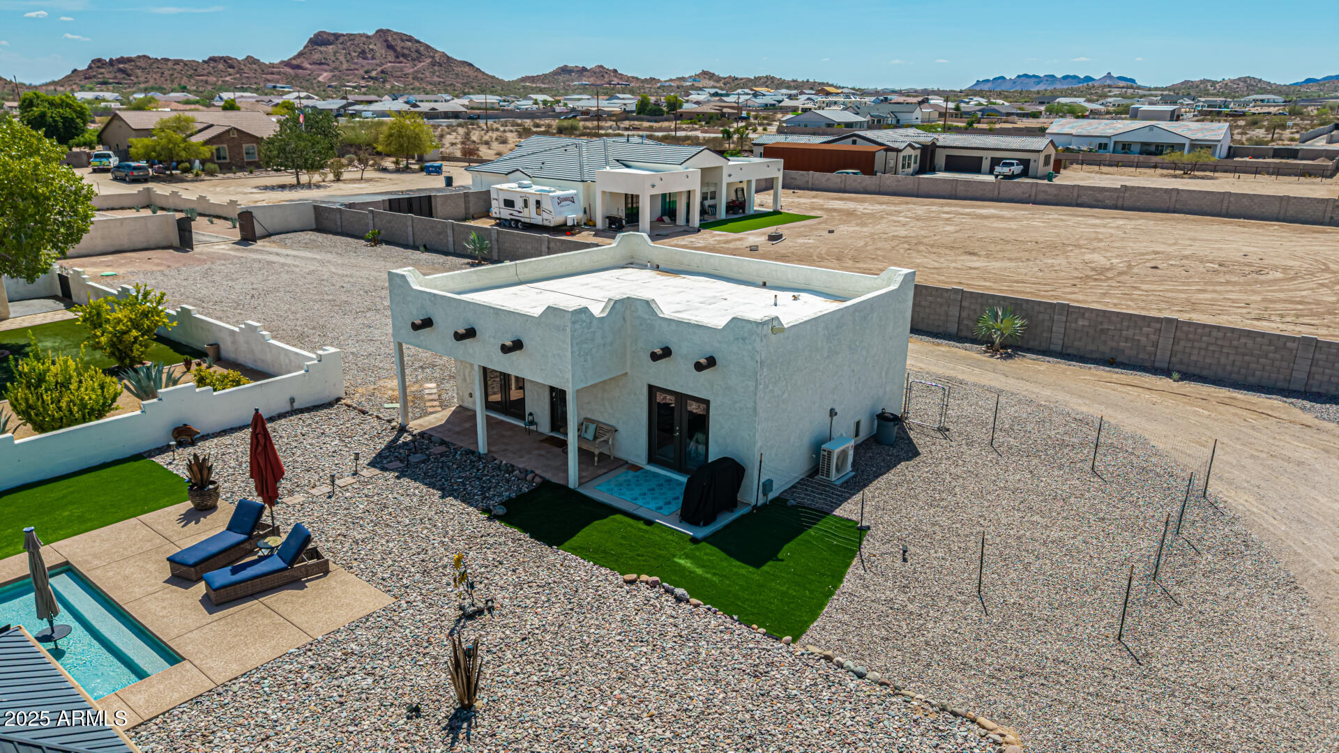 750 W ZION Lane