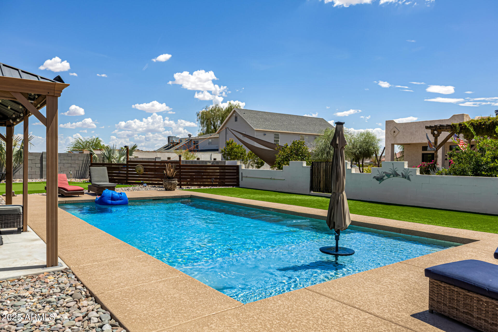 750 W ZION Lane
