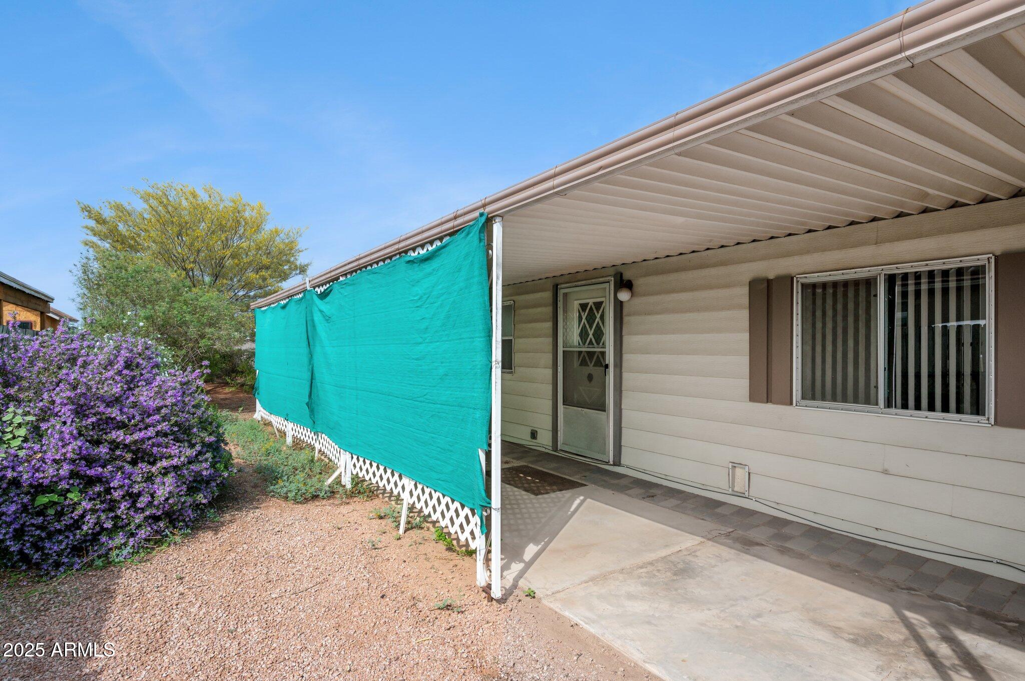 2230 N SILVERTON Street