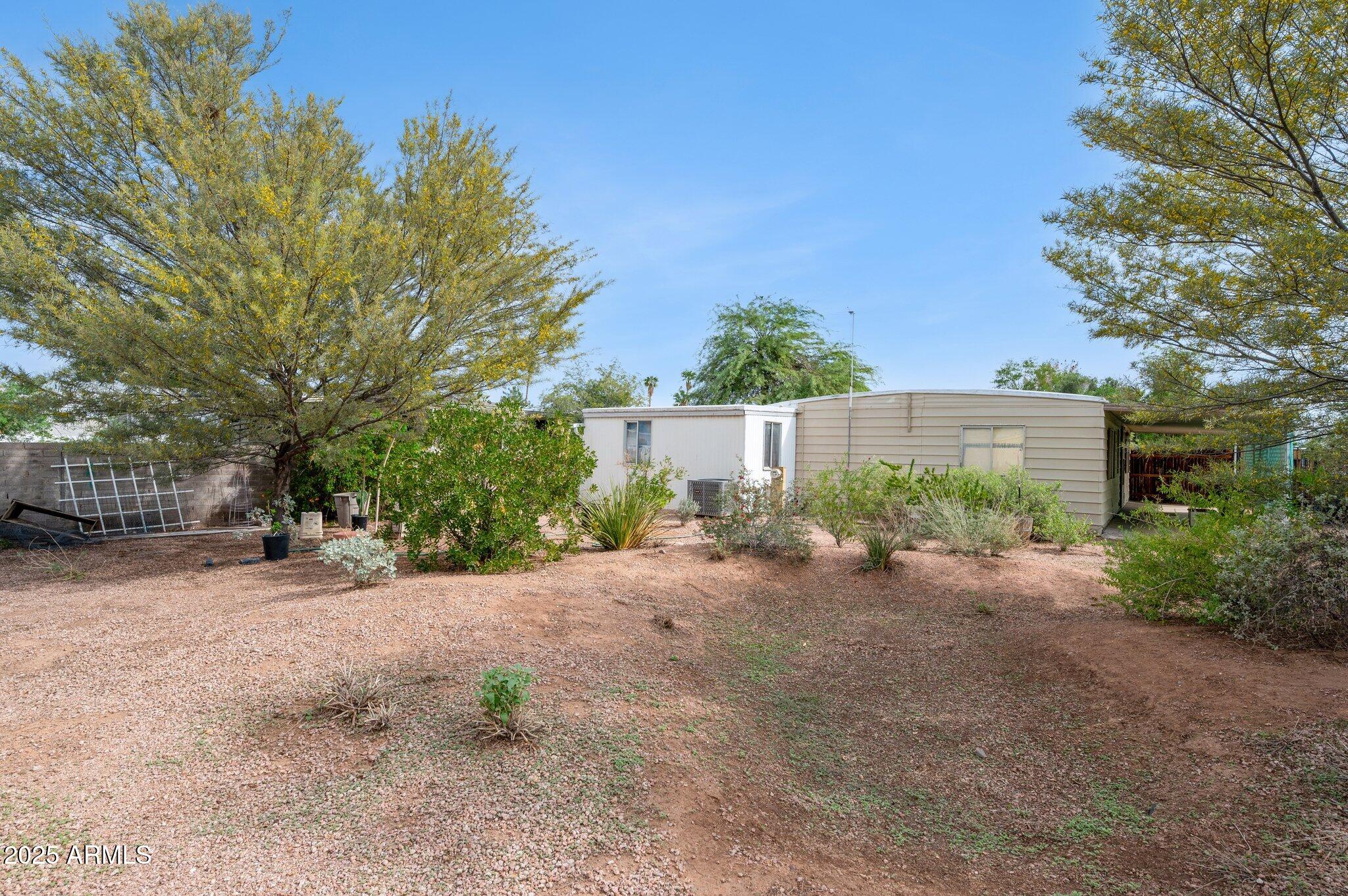 2230 N SILVERTON Street