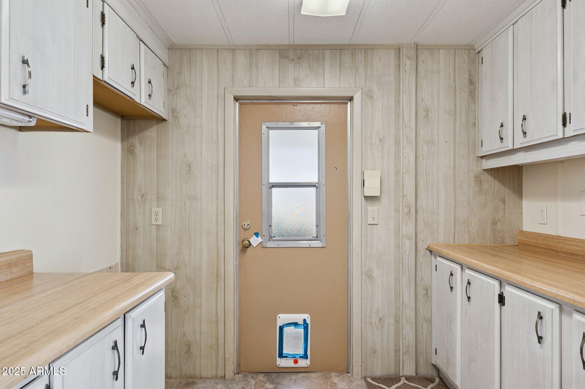 2230 N SILVERTON Street