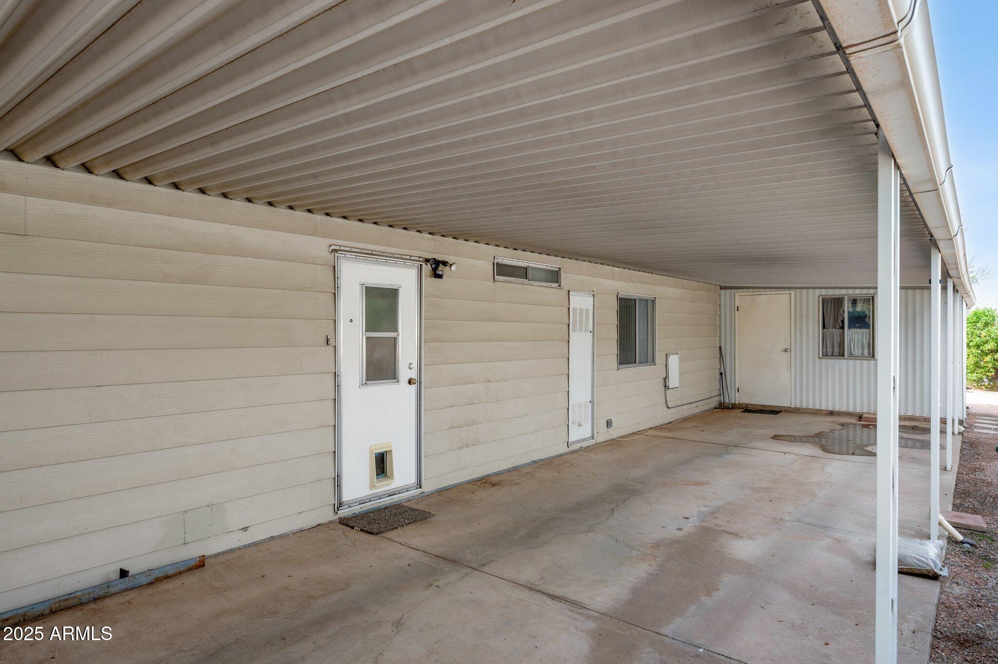 2230 N SILVERTON Street