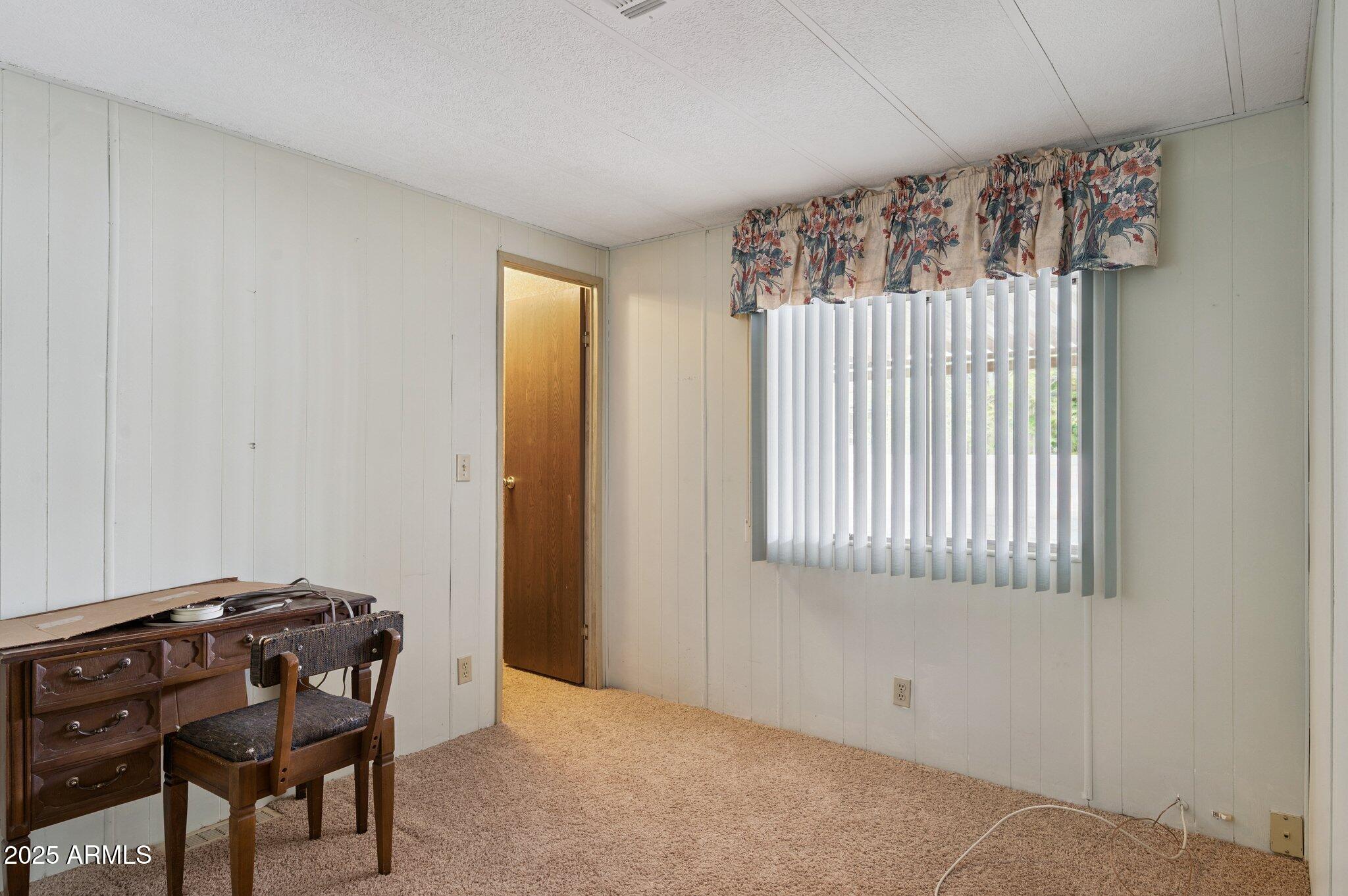 2230 N SILVERTON Street