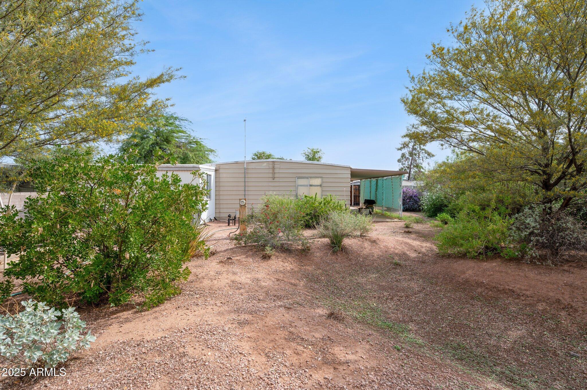 2230 N SILVERTON Street