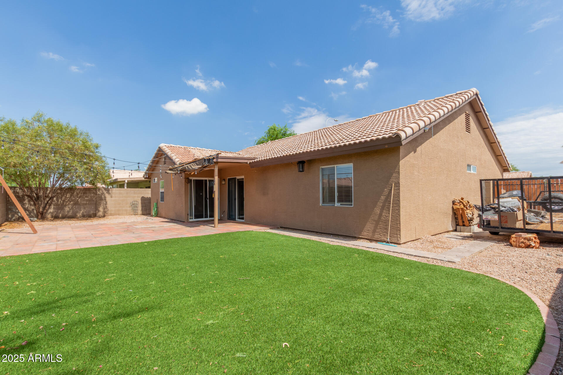 757 E WILDHORSE Drive