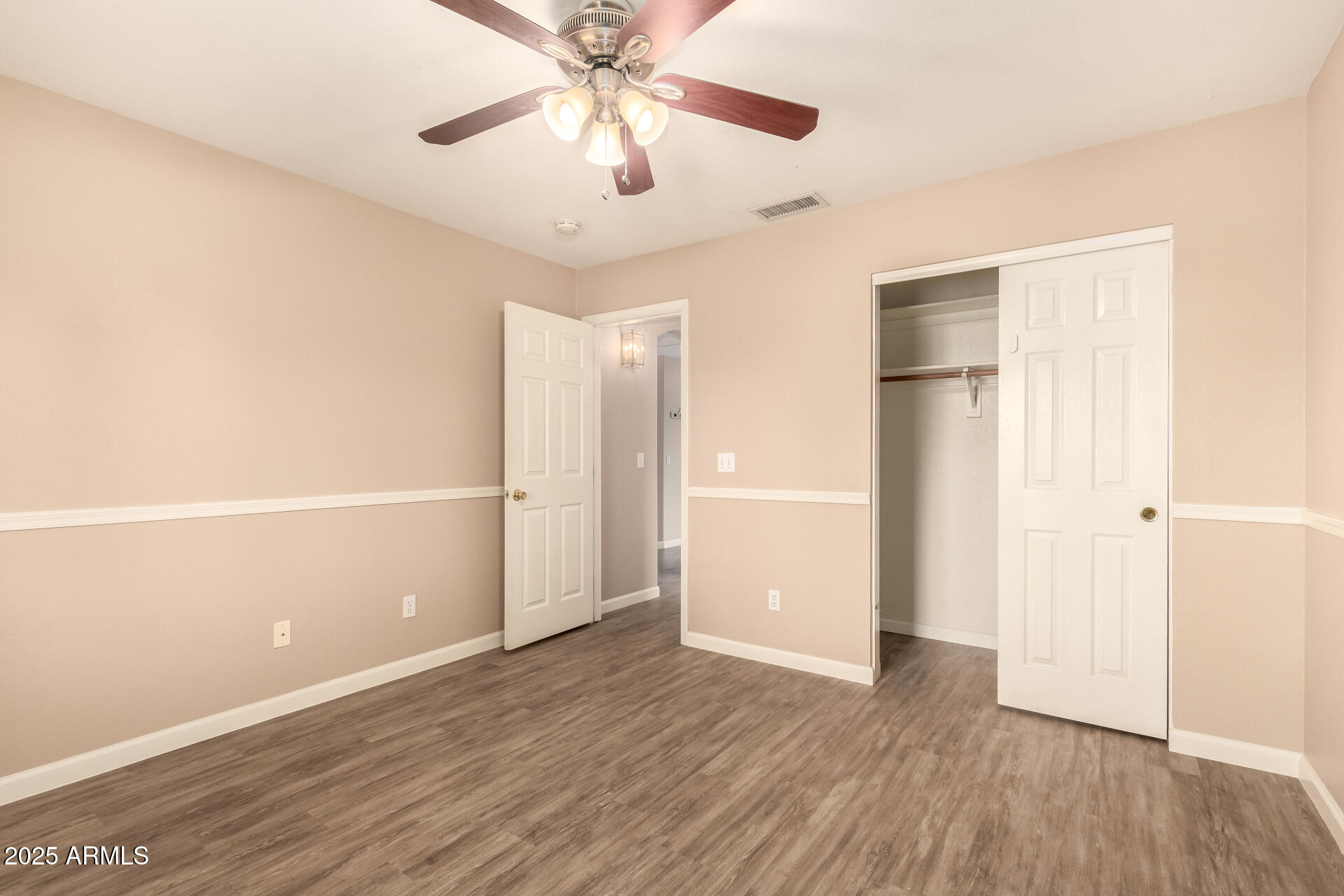 757 E WILDHORSE Drive