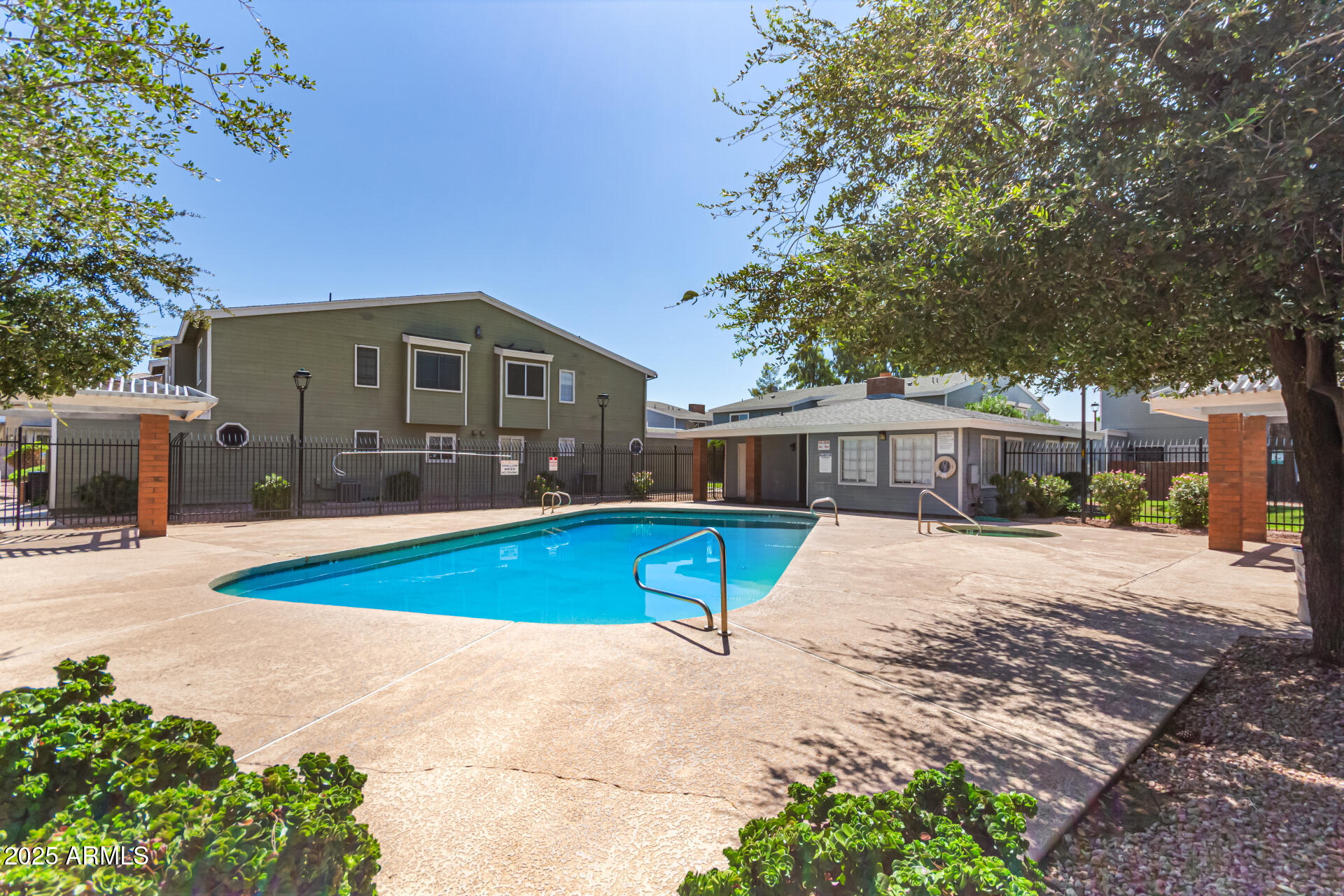 2301 E UNIVERSITY Drive, 209