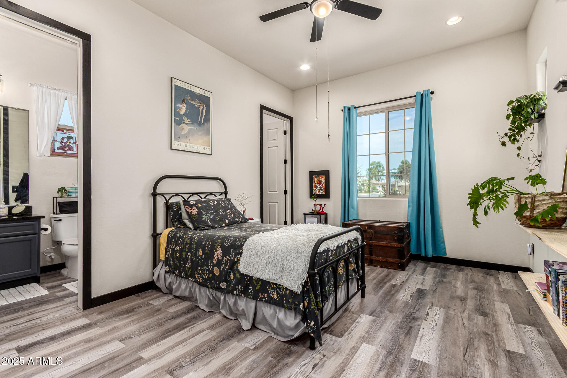 8197 W MERRIWEATHER Way