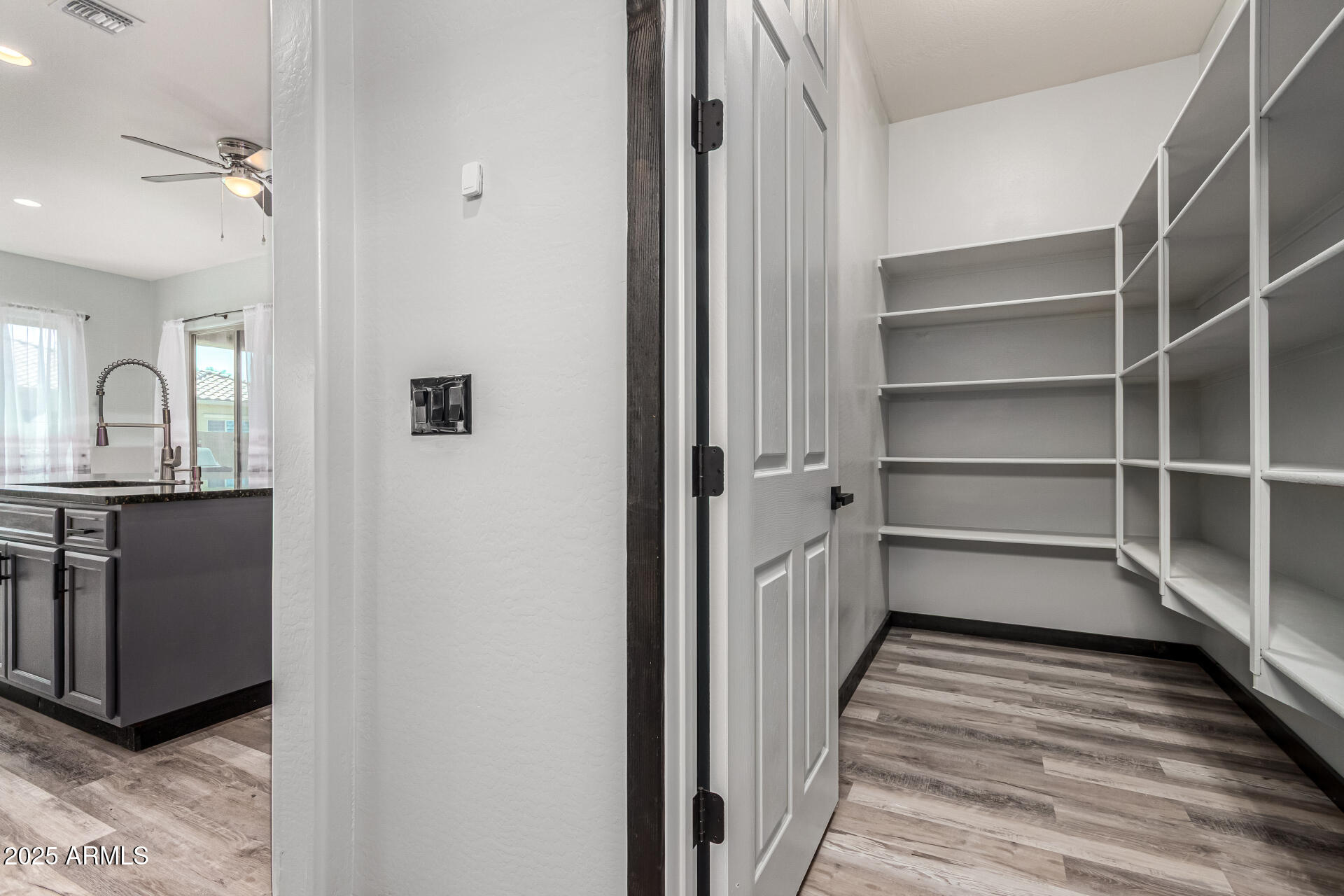 8197 W MERRIWEATHER Way