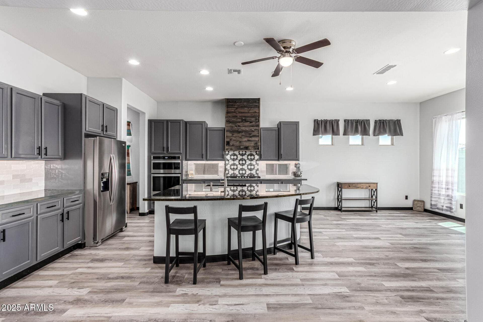 8197 W MERRIWEATHER Way