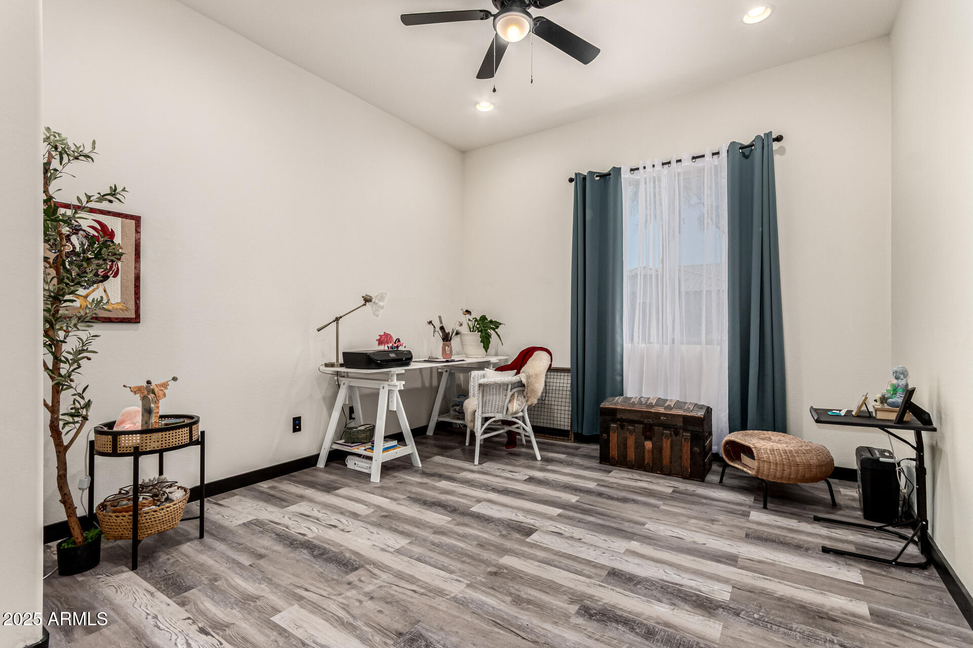 8197 W MERRIWEATHER Way