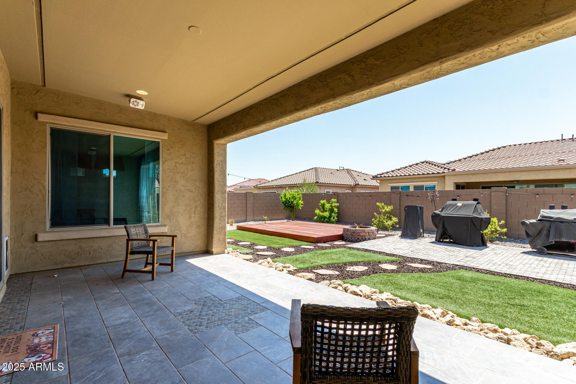 8197 W MERRIWEATHER Way