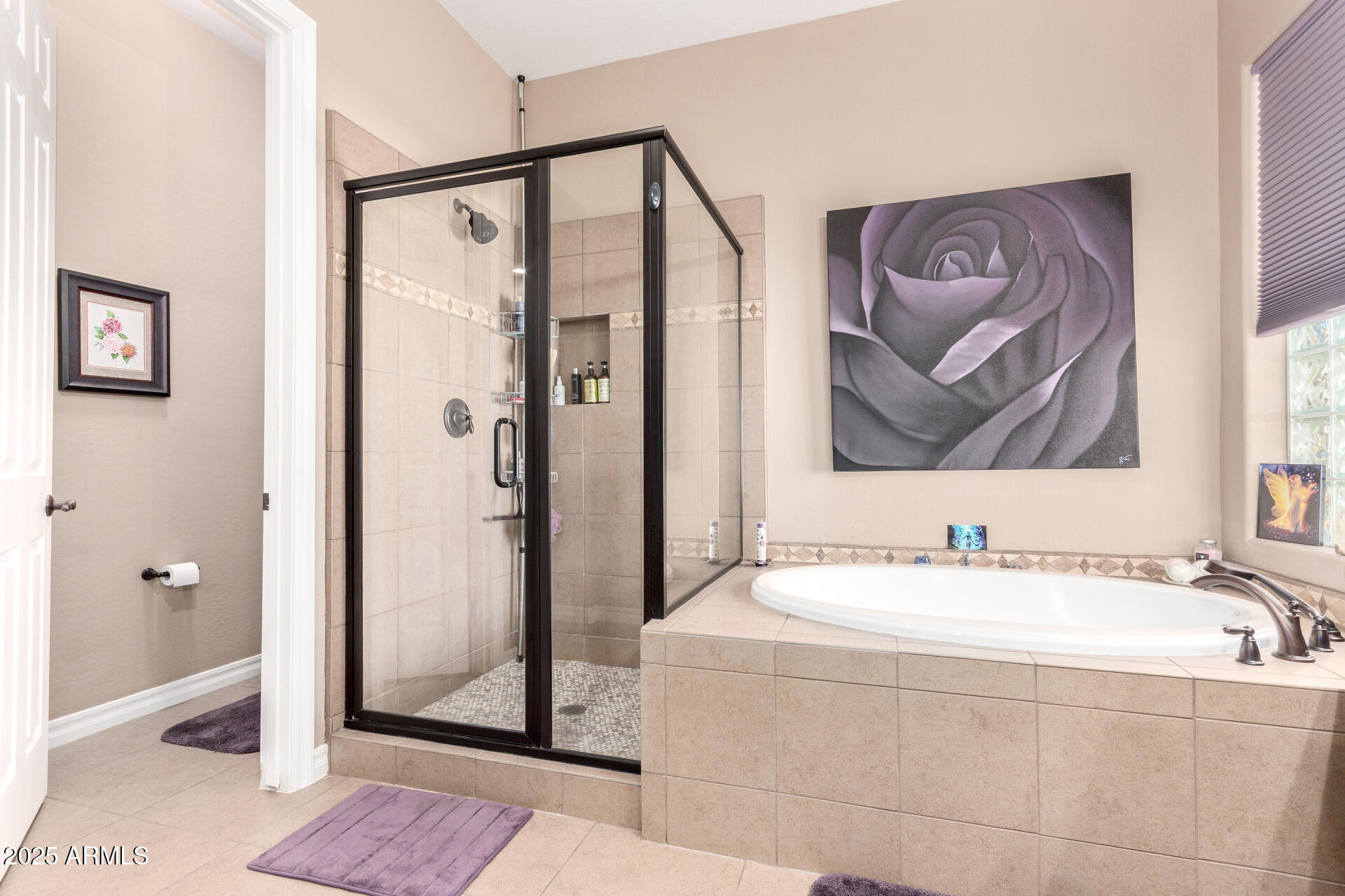 21959 E DESERT HILLS Drive