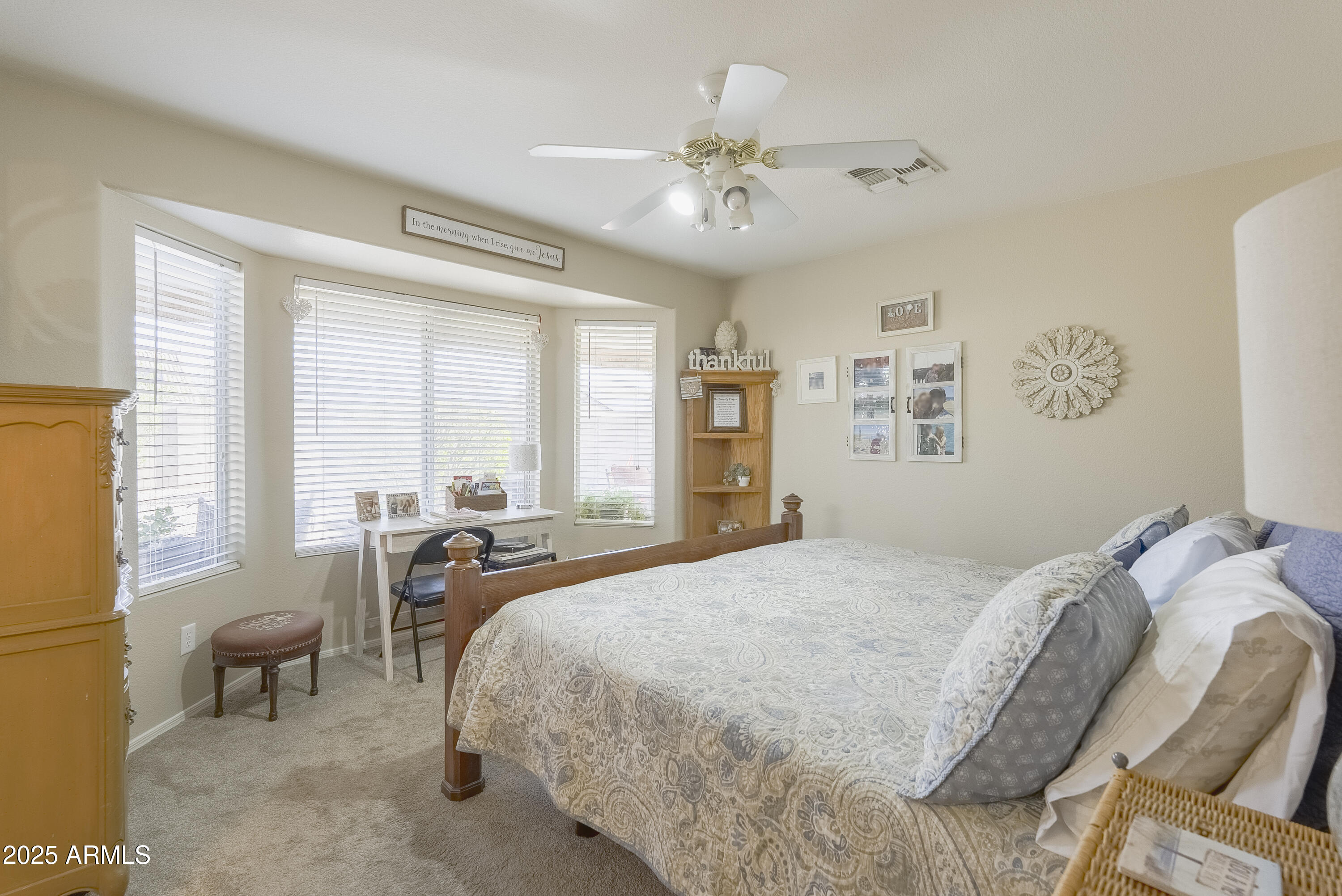 10528 W POTTER Drive