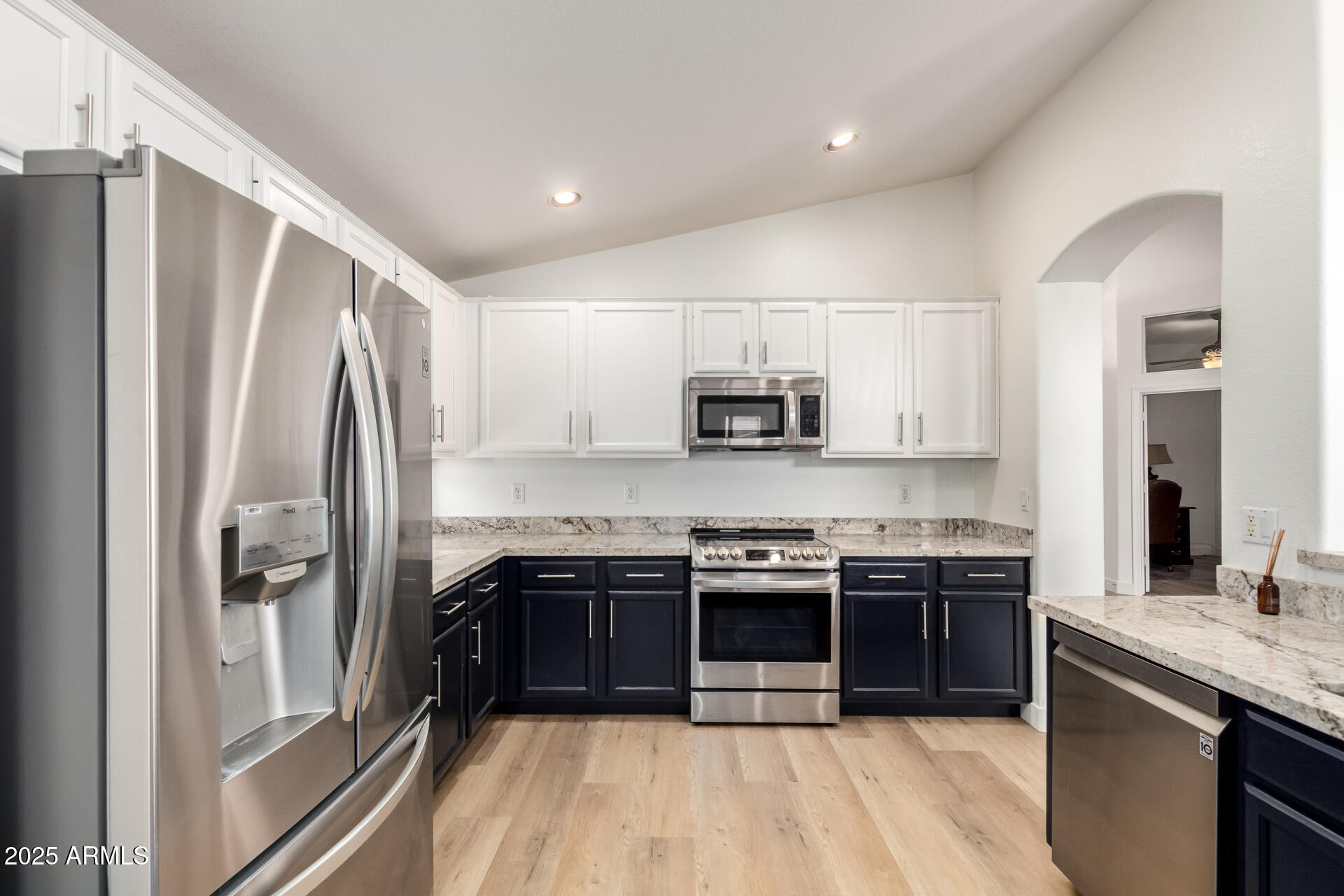 6965 E HACIENDA LA NORIA Lane