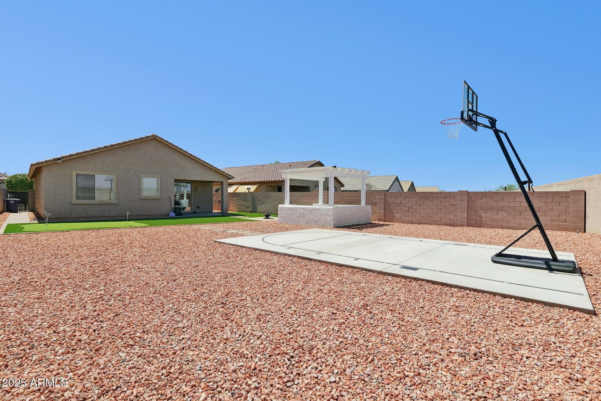 11746 W CARIBBEAN Lane