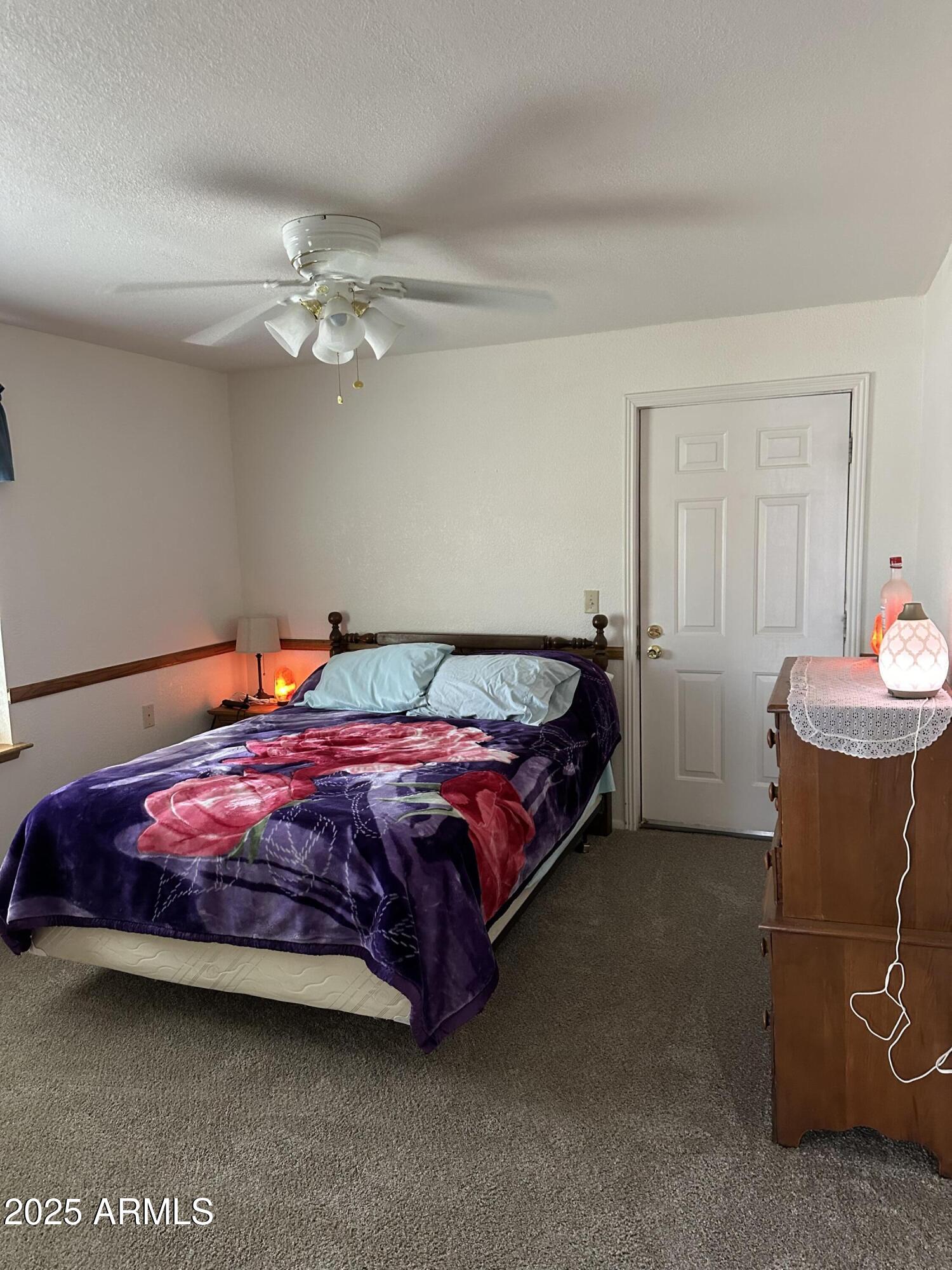 5808 E LOCKWOOD Street