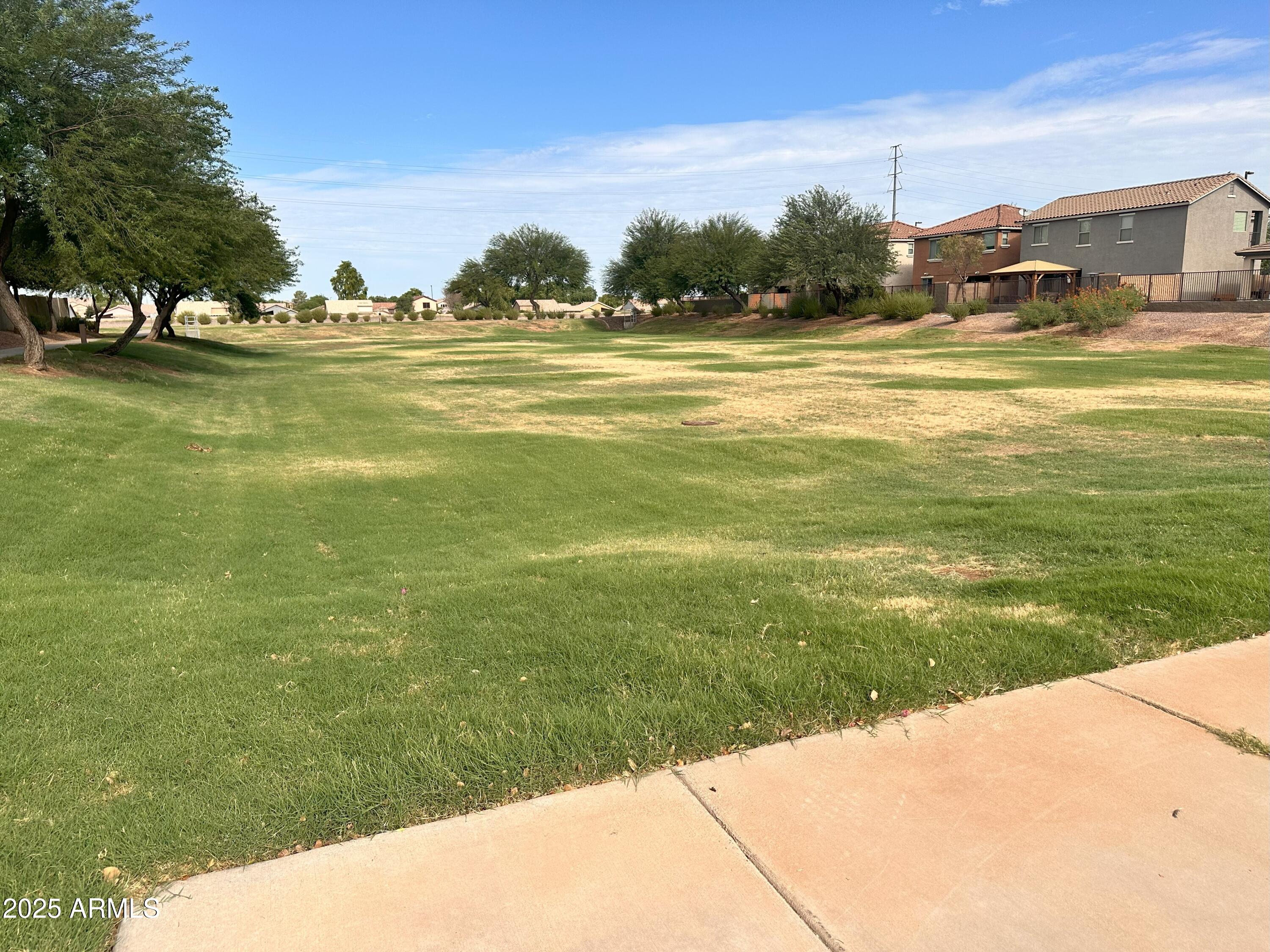 3854 E BATTALA Avenue