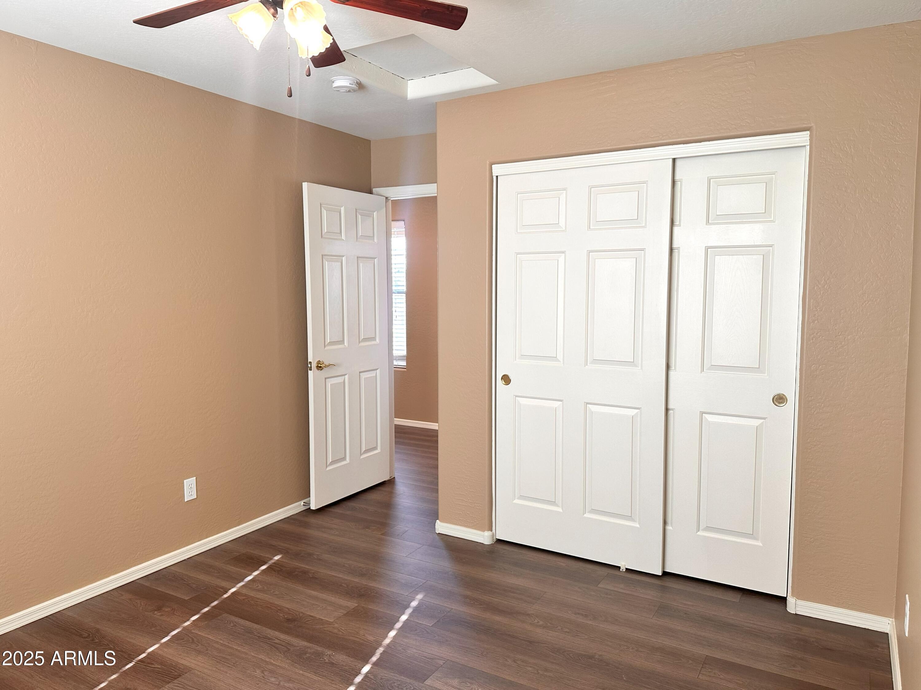 3854 E BATTALA Avenue