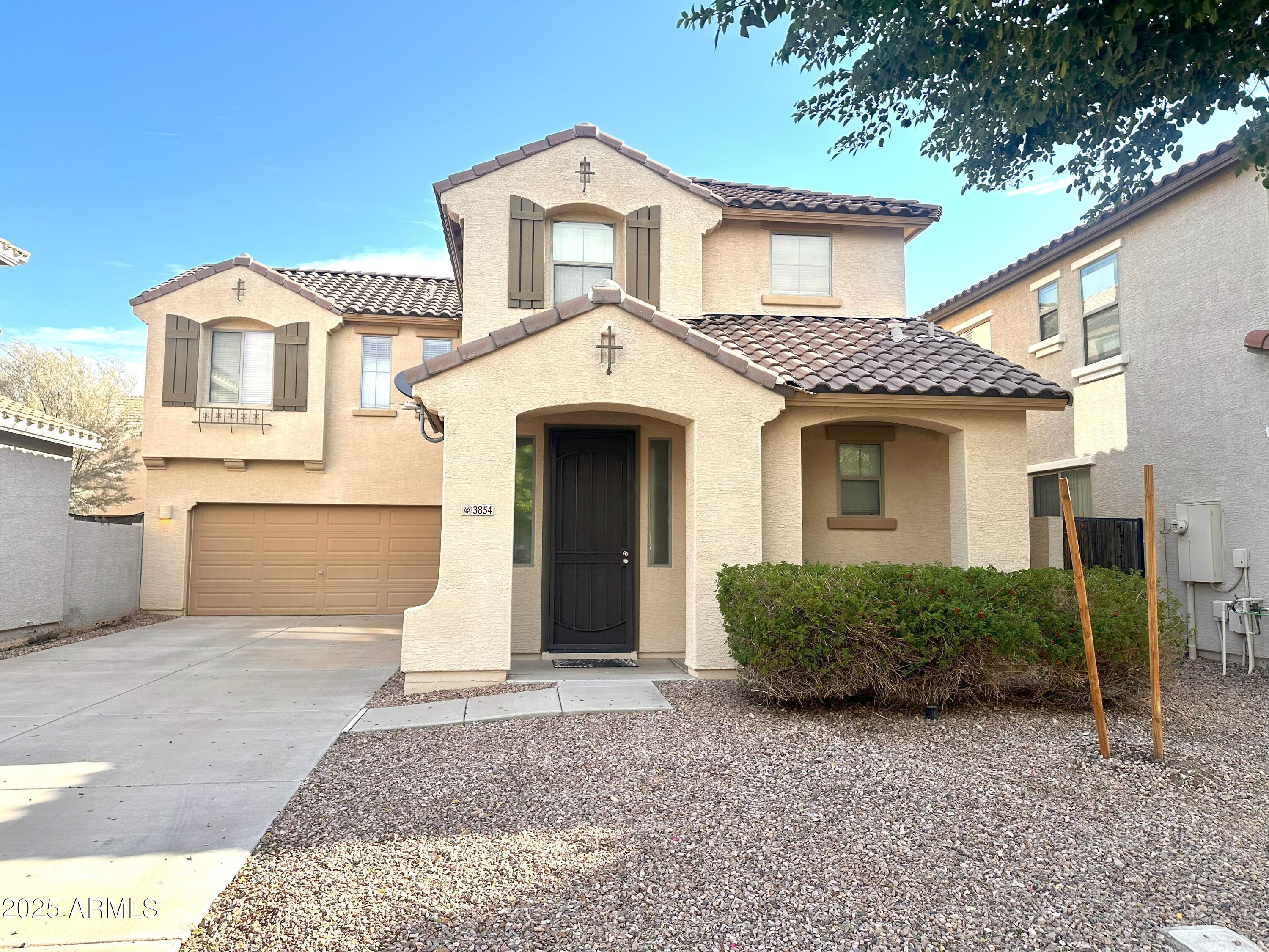 3854 E BATTALA Avenue