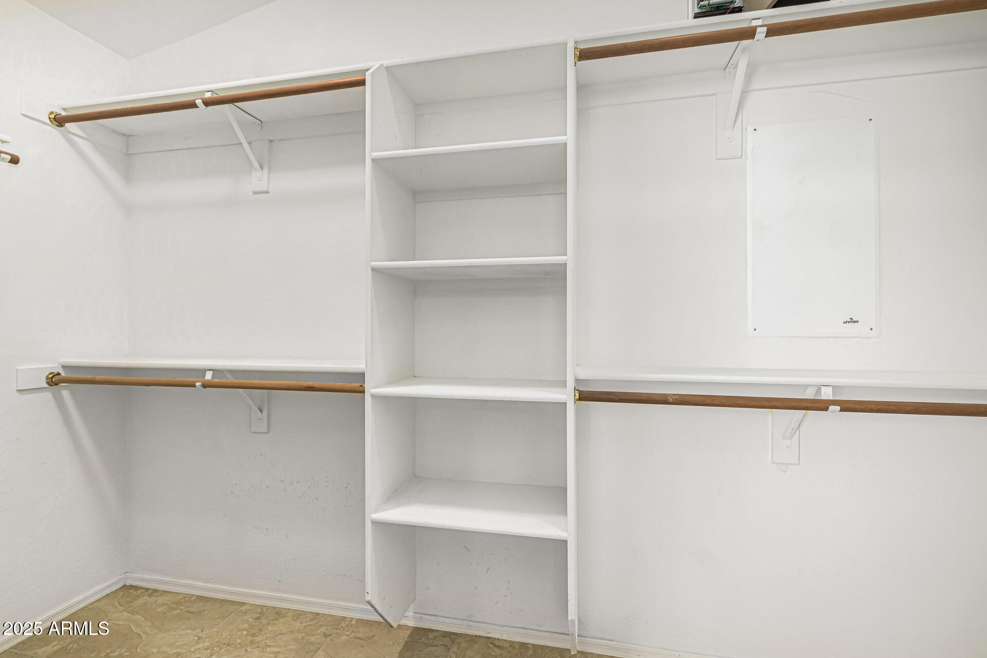 3090 E CHERRY HILLS Place