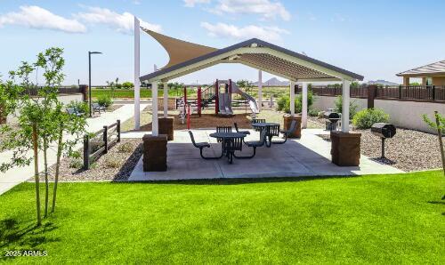 36097 W MADDALONI Avenue