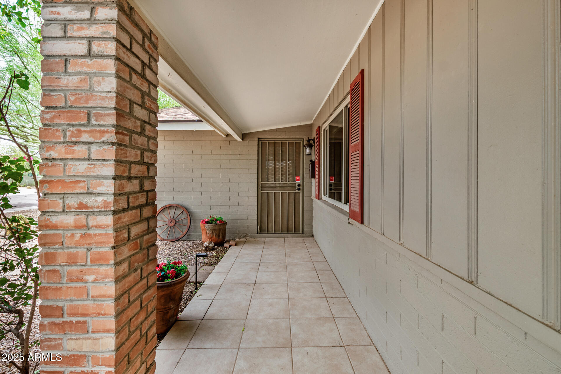 8325 E HAZELWOOD Street