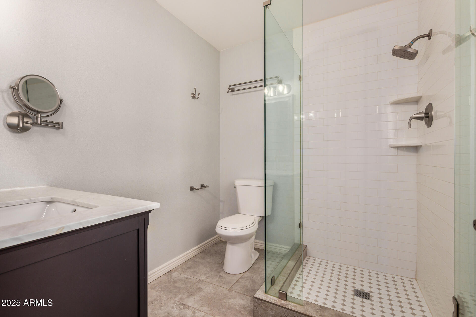 8325 E HAZELWOOD Street